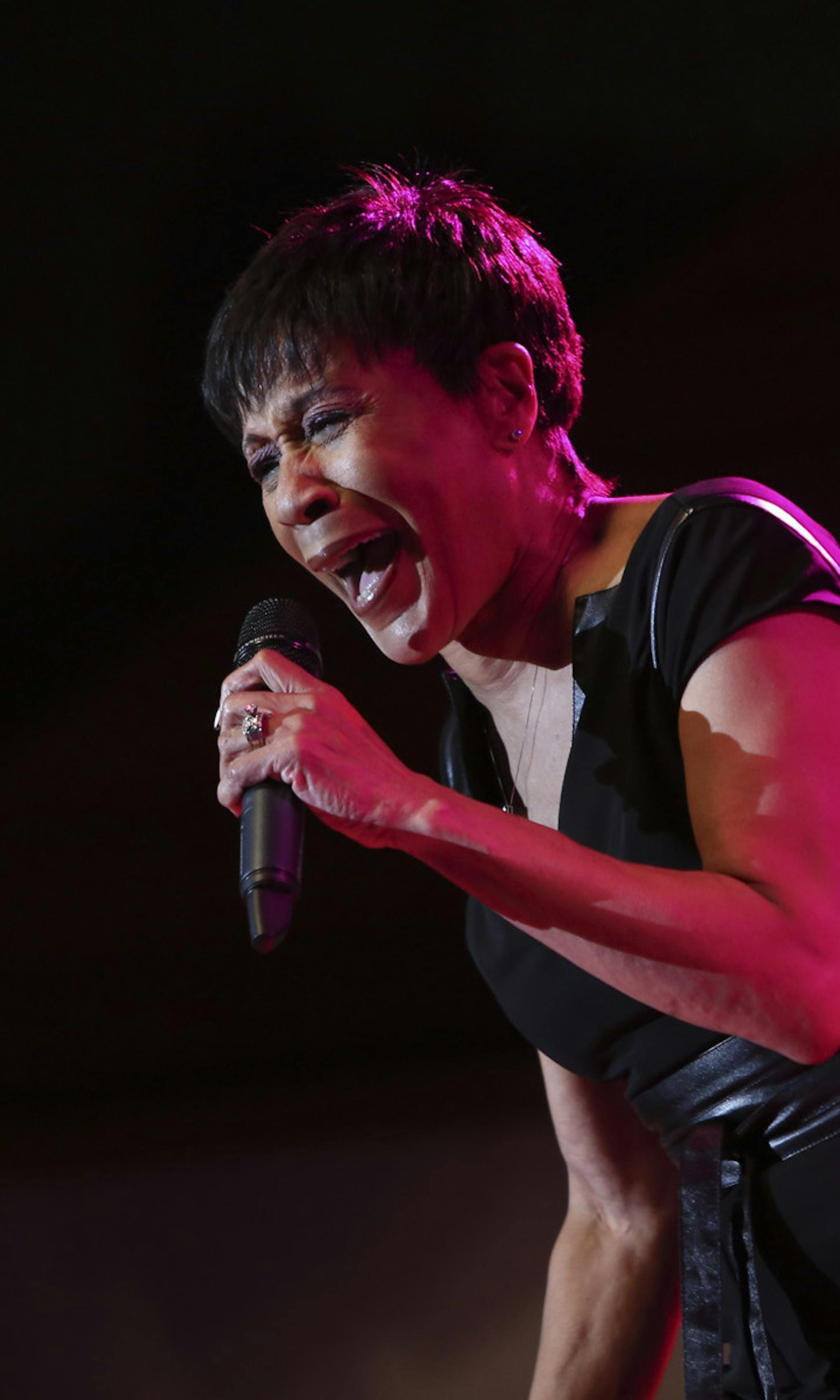 Bettye LaVette performed on the Leinnie Bandshell on the last night of the State Fair in Falcon Heights , Min., Monday September 3, 2012. ] (KYNDELL HARKNESS/STAR TRIBUNE) kyndell.harkness@startribune.com ORG XMIT: MIN1209051414150908