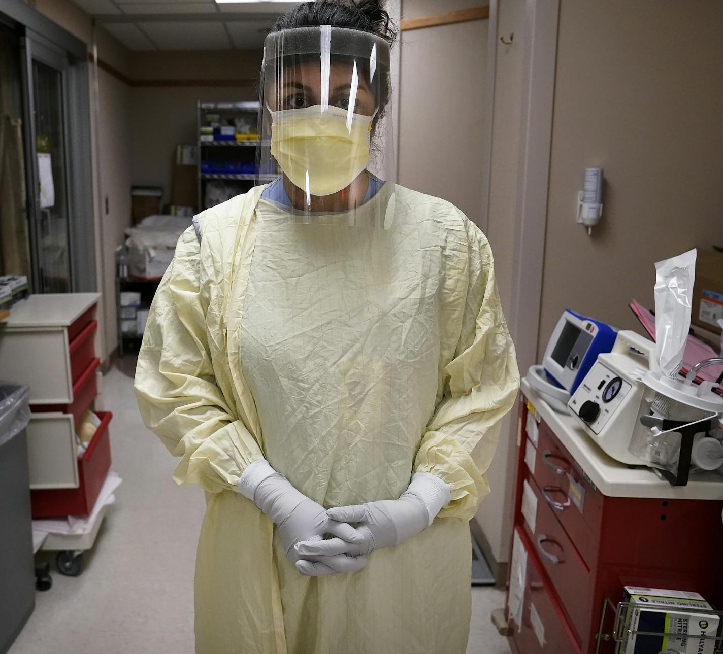 HCMC nurse practitioner Sheyanga Beecher posed for a portrait in her PPE Tuesday at HCMC in Minneapolis. ] DAVID JOLES • david.joles@startribune.com MD at our Viral Screening Clinic **Sheyanga Beecher,cq