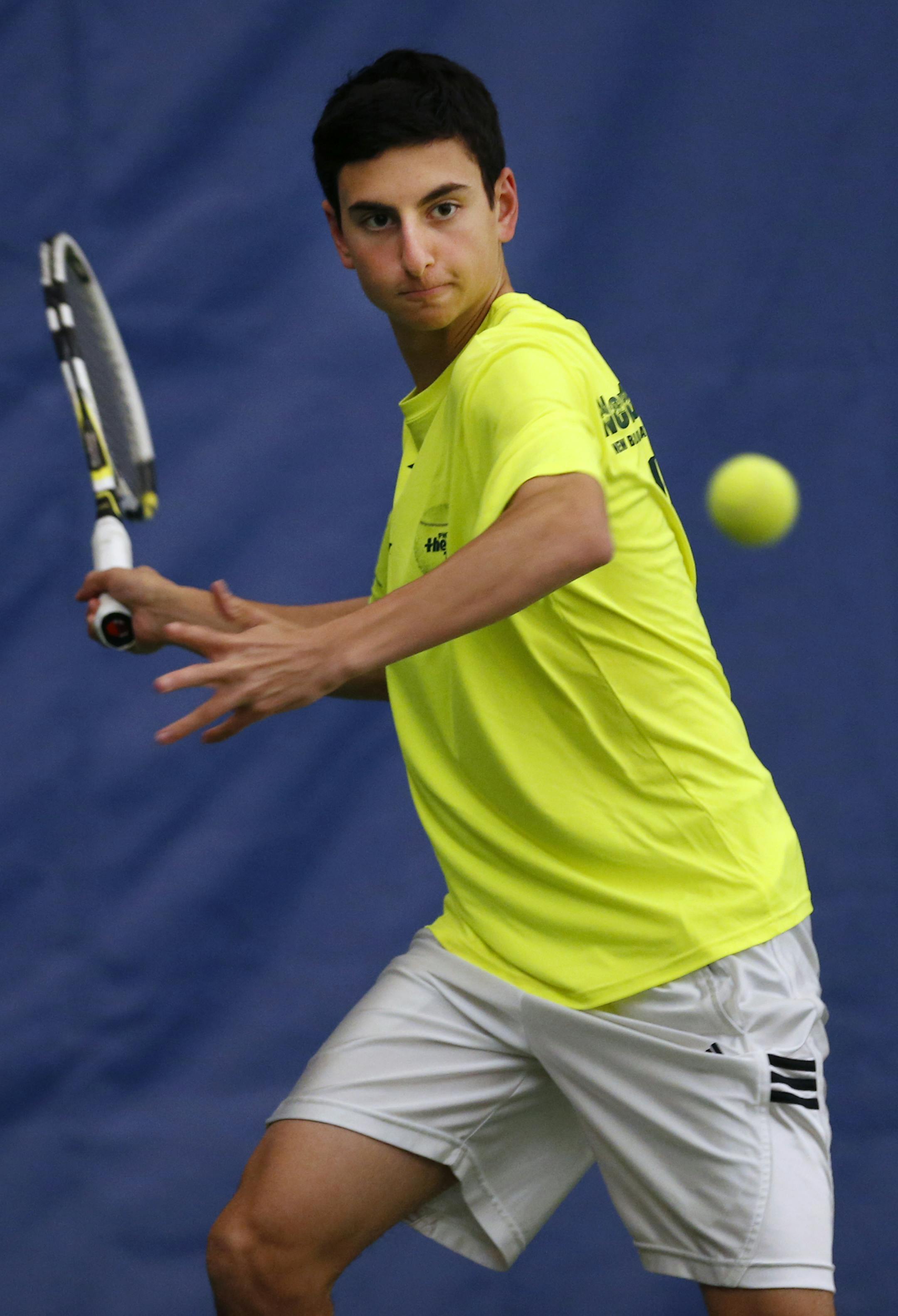 Junior Zack Ekstein is one of the top players in the state. Last year he won 26 matches. Photo: Richard Tsong-Taatarii * rtsong-taatarii@startribune.com