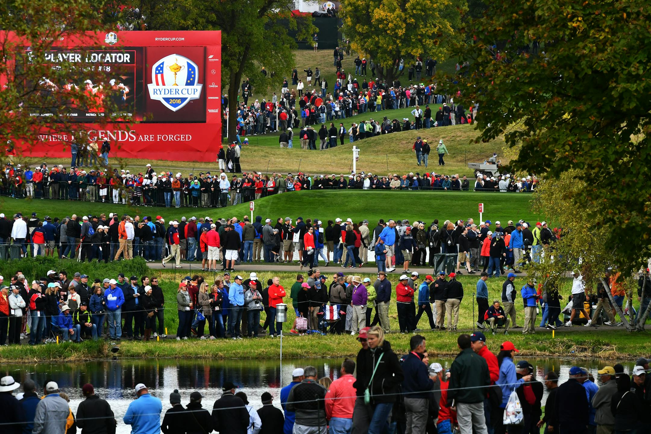 Thousands of fans lined the fairways and greens of Hazeltine during practice play Wednesday afternoon. ] (AARON LAVINSKY/STAR TRIBUNE) aaron.lavinsky@startribune.com Team USA and Team Europe practiced for the Ryder Cup at Hazeltine National Golf Club on Wednesday, Sept. 28, 2016 in Chaska, Minn.