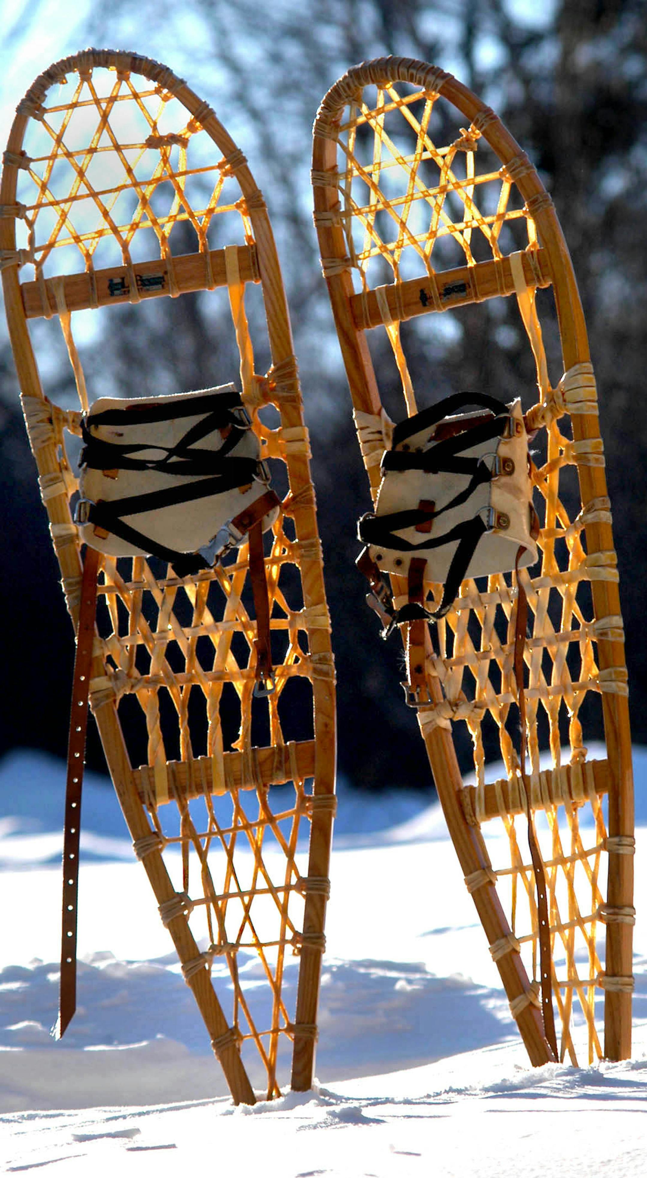 Star Tribune staff photo by Richard Sennott // Grand Marais, MN. Thursday 1/29/2004 Gunflint Trail // detail of snowshoes at the Pincushion Bed And Breakfast. // snow shoes, snowshoes, snowshoeing // winter sports // ORG XMIT: MIN2013112213353149 ORG XMIT: MIN1311221342411521