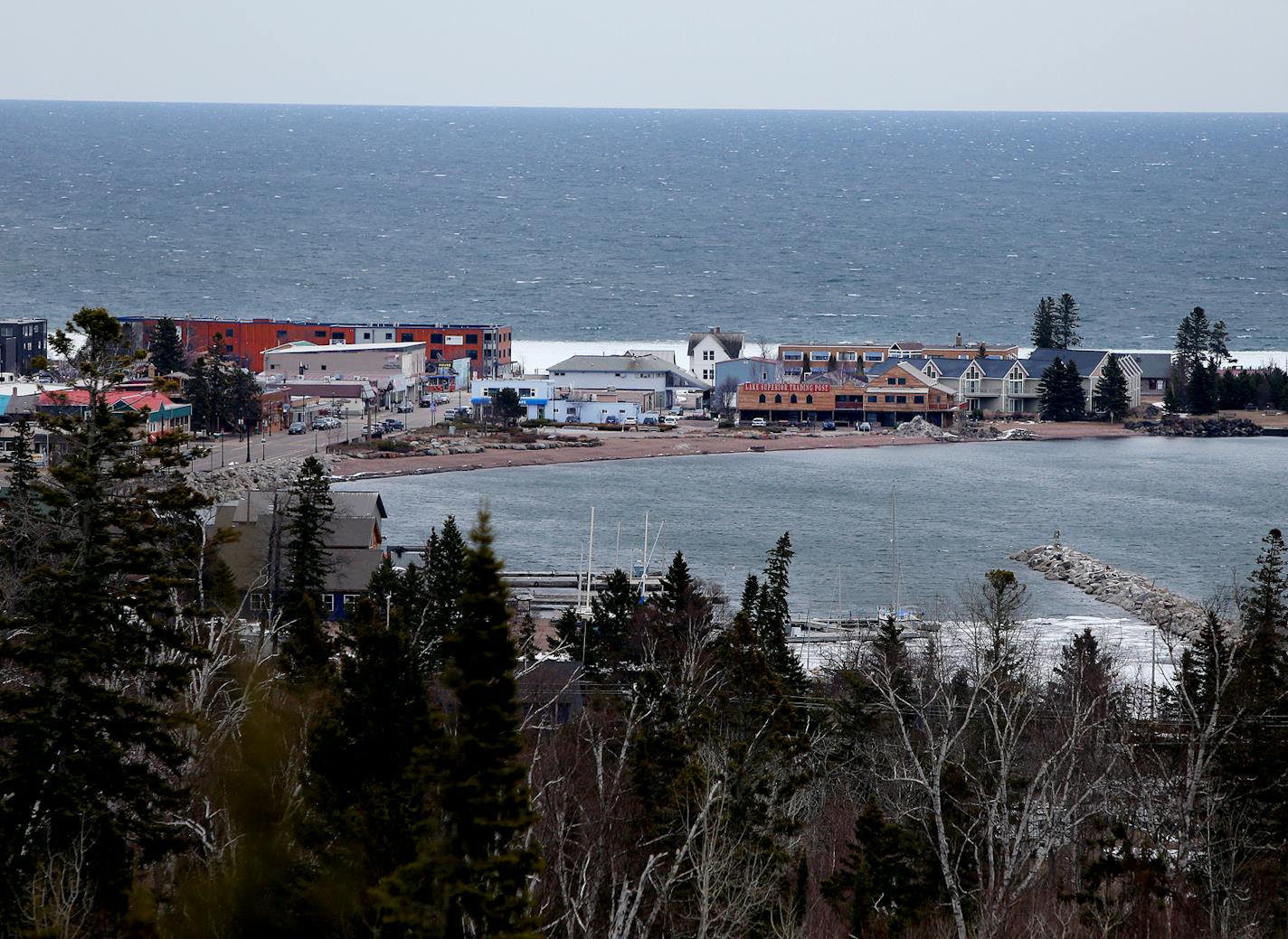 Signs of Spring were evident with the melting snow and ice, Sunday, April 27, 2014 in Grand Marais, MN. ] (ELIZABETH FLORES/STAR TRIBUNE) ELIZABETH FLORES &#x2022; eflores@startribune.com