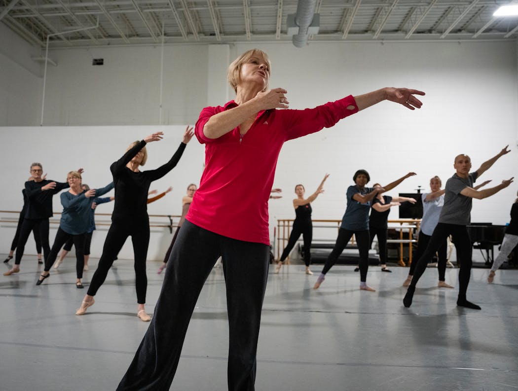 Instructor Jill Lile includes all of the ballet basics in her boomer class. 