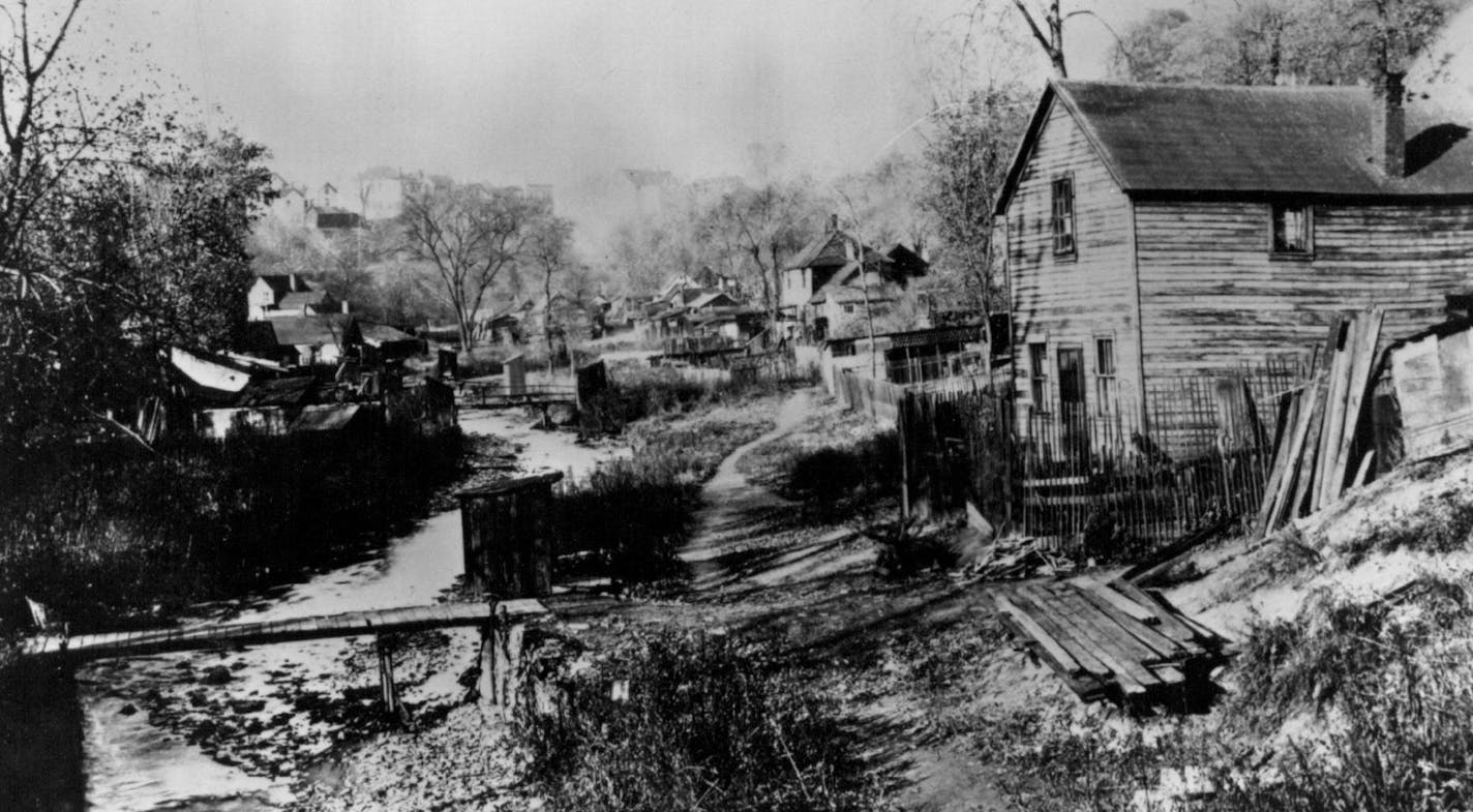 View of Swede Hollow looking north from East seventh street, St. Paul. 1912-1915. Minnesota Historical Society