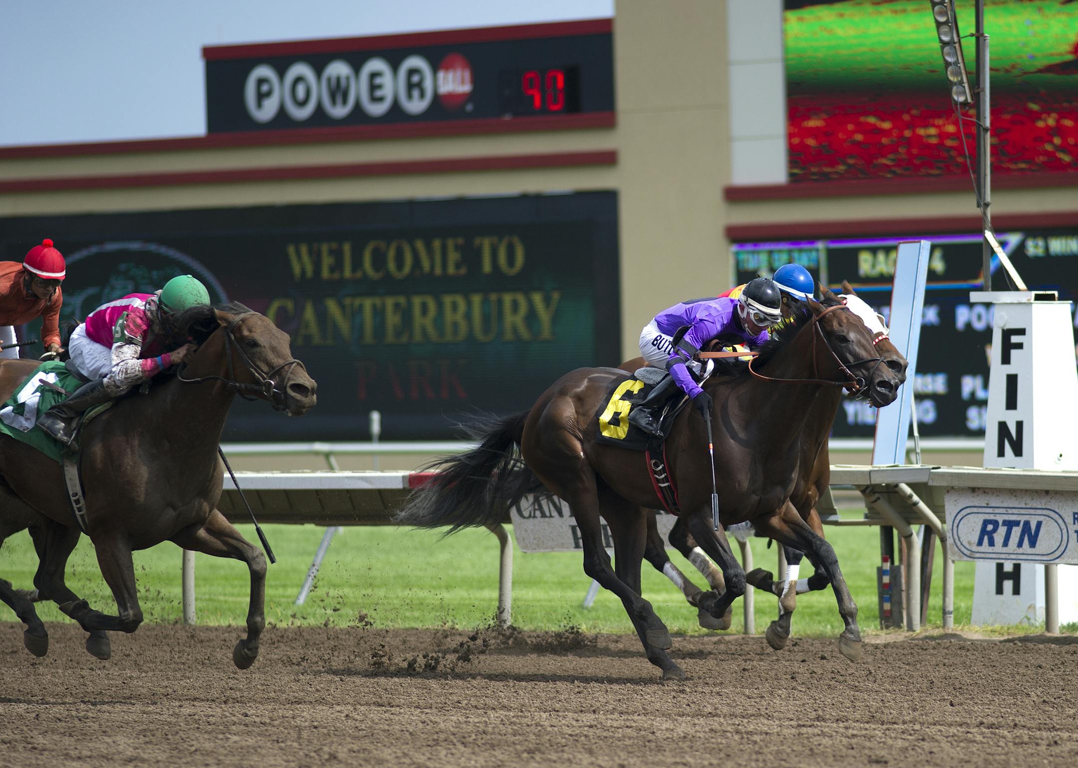 Dean Butler rode four winners on Sunday.