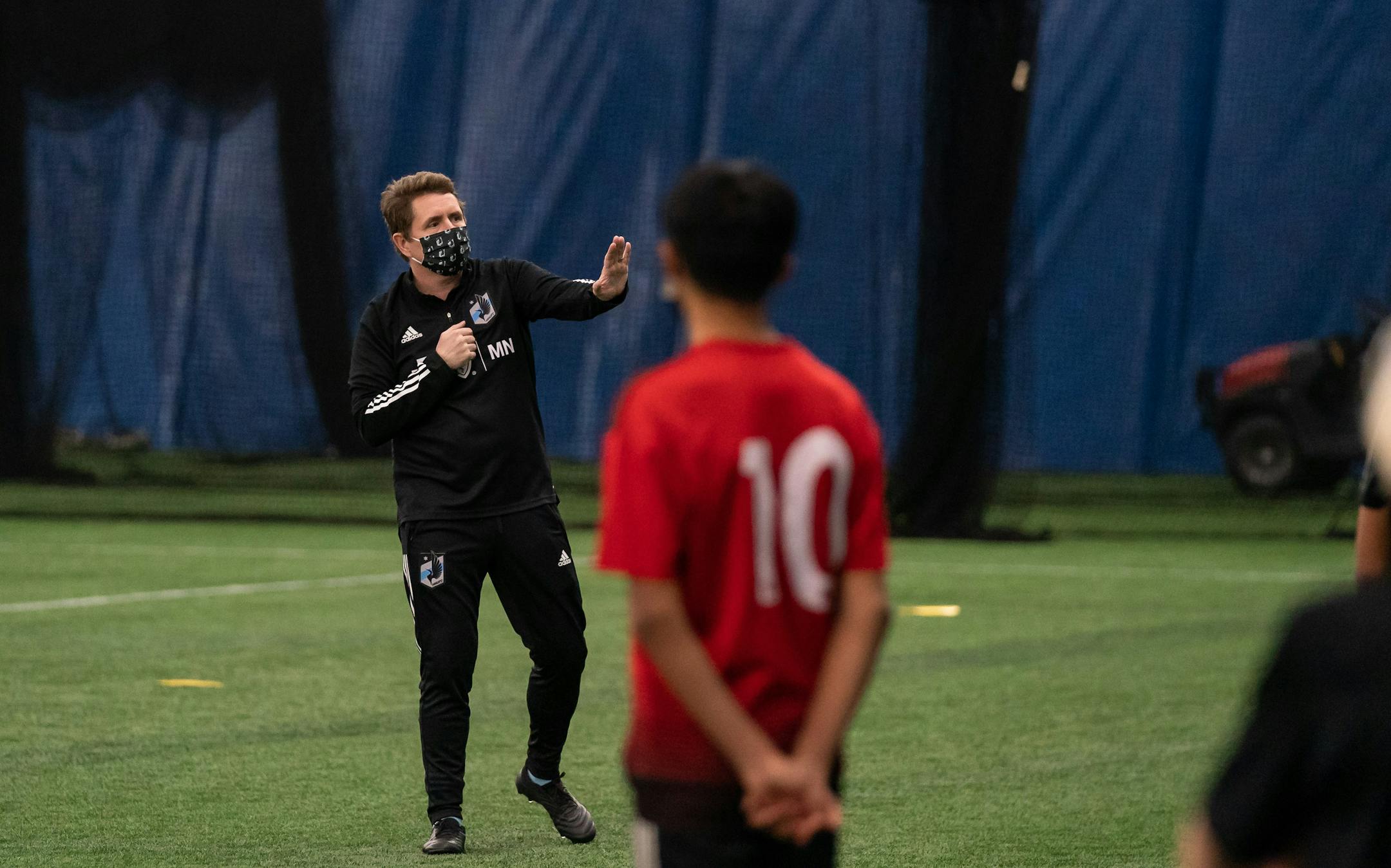 Noel Quinn, director of youth development for Minnesota United's Youth Development Program, worked recently with prospects at the club's training facility in Blaine. Photo courtesy MNUFC