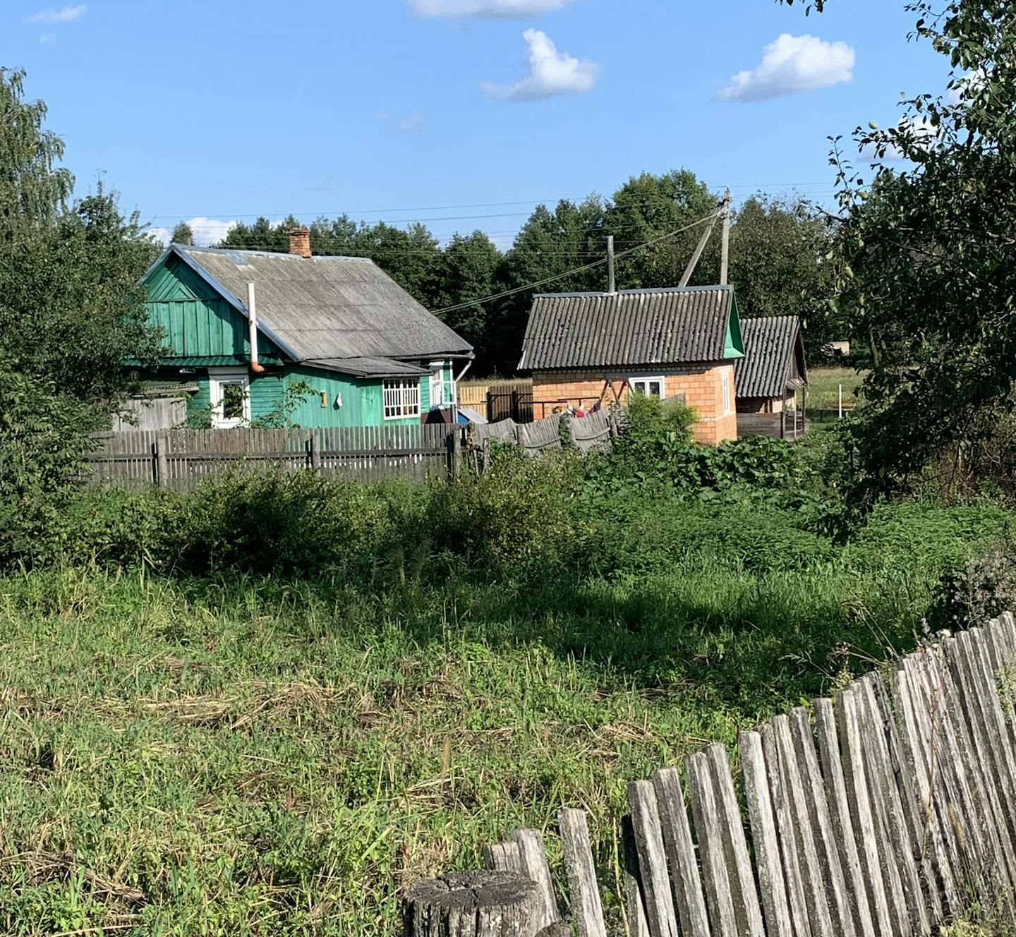 The houses of Telechany, made of wood with metal roofs, have not changed much since the days of the shtetl. Photo by William Gurstelle, Special to the Star Tribune