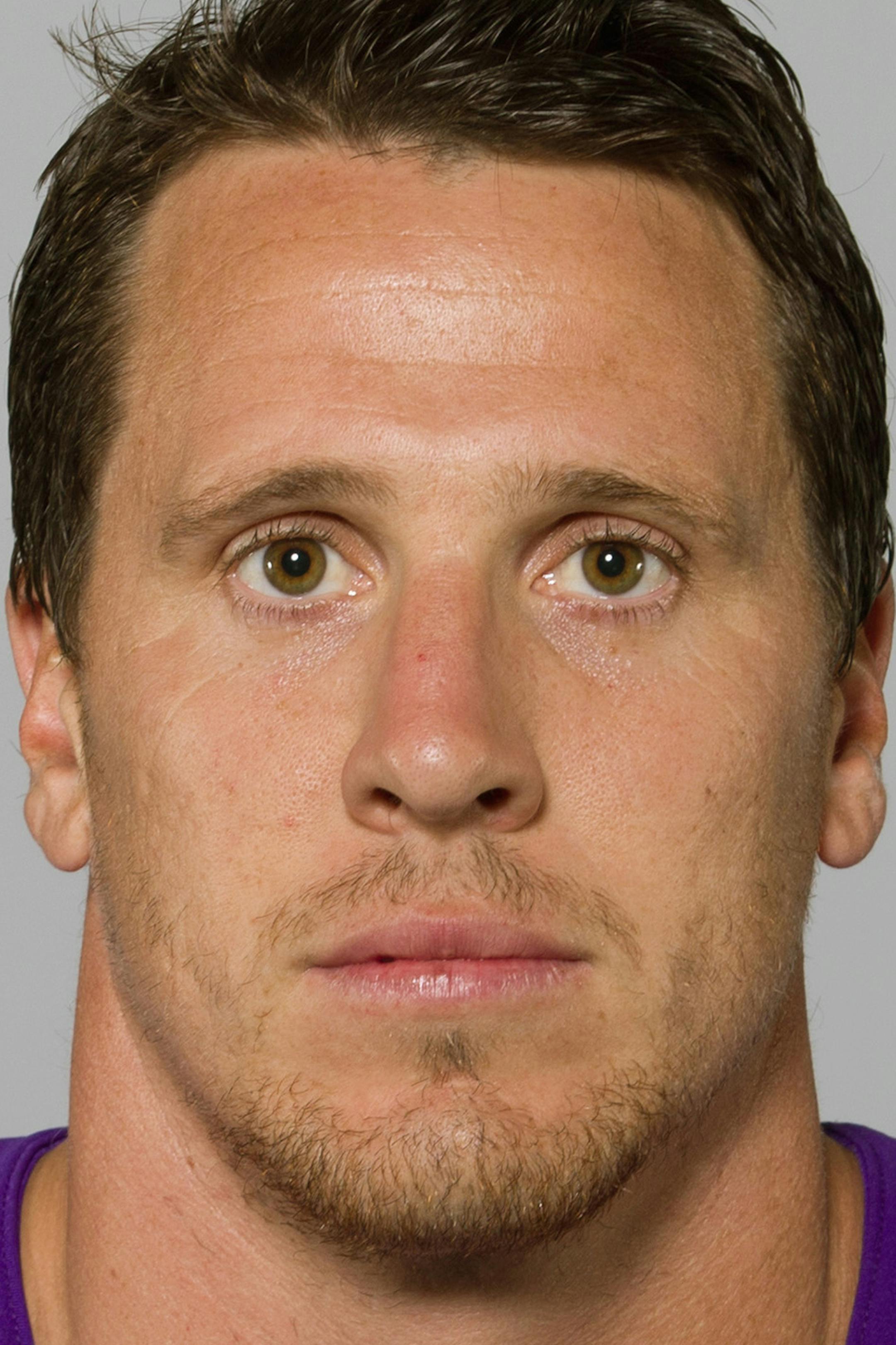 This is a photo of Chad Greenway of the Minnesota Vikings NFL football team. This image reflects the Minnesota Vikings active roster as of Tuesday, July 1, 2014. (AP Photo) ORG XMIT: NFLHS14