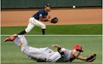 Souhan: Simmons, Buxton will improve Twins by leaps and dives