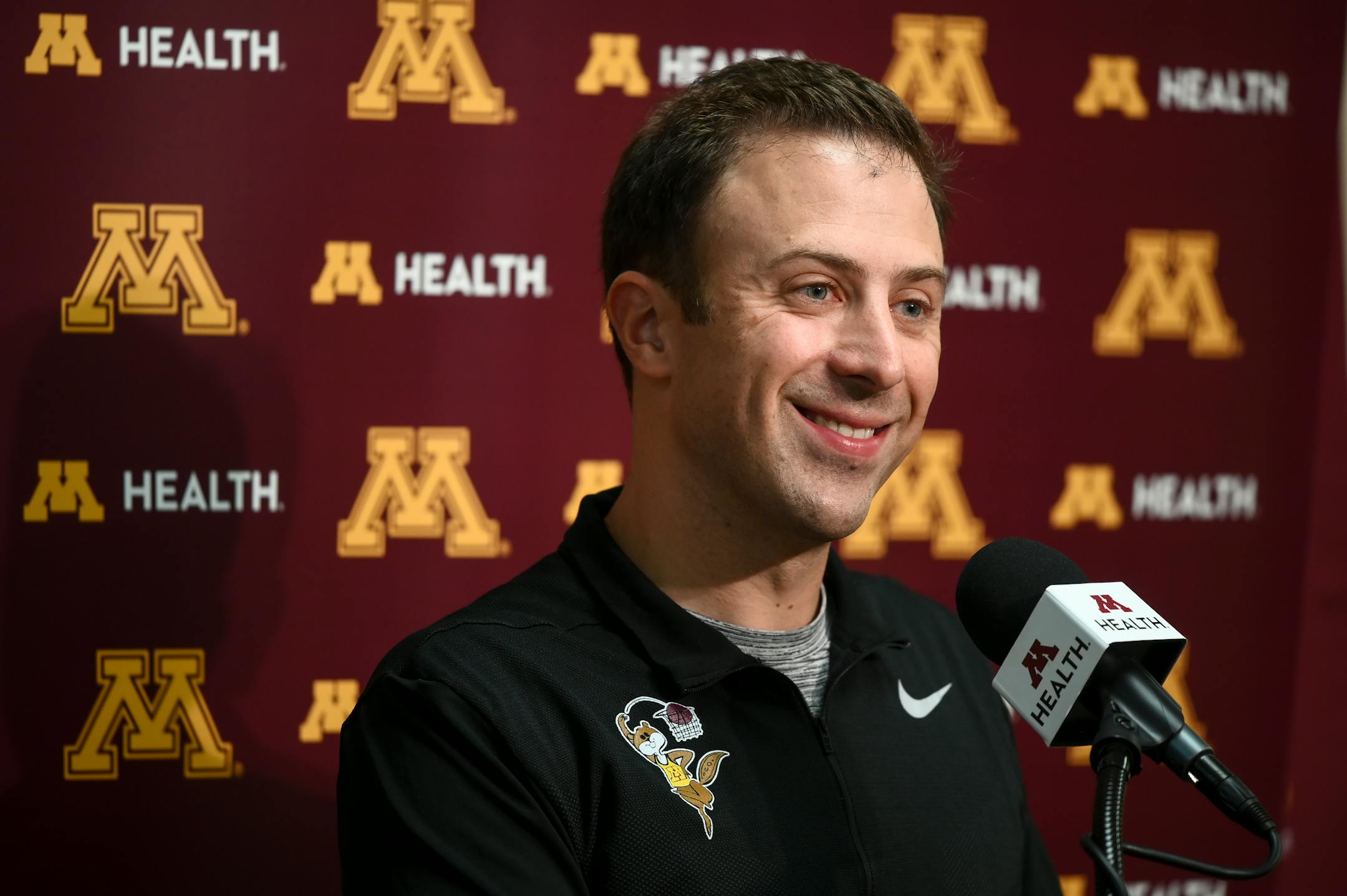 Gophers basketball head coach Richard Pitino