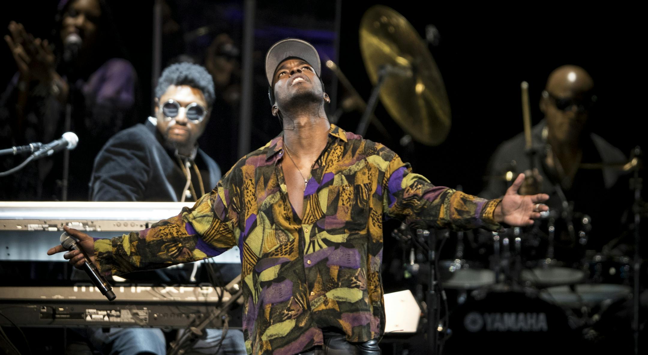 Luke James had the right vocals to bring the sexy back in his cover of &#x201c;Do Me, Baby,&#x201d; Thursday at the Xcel Energy Center during the Prince tribute concert.