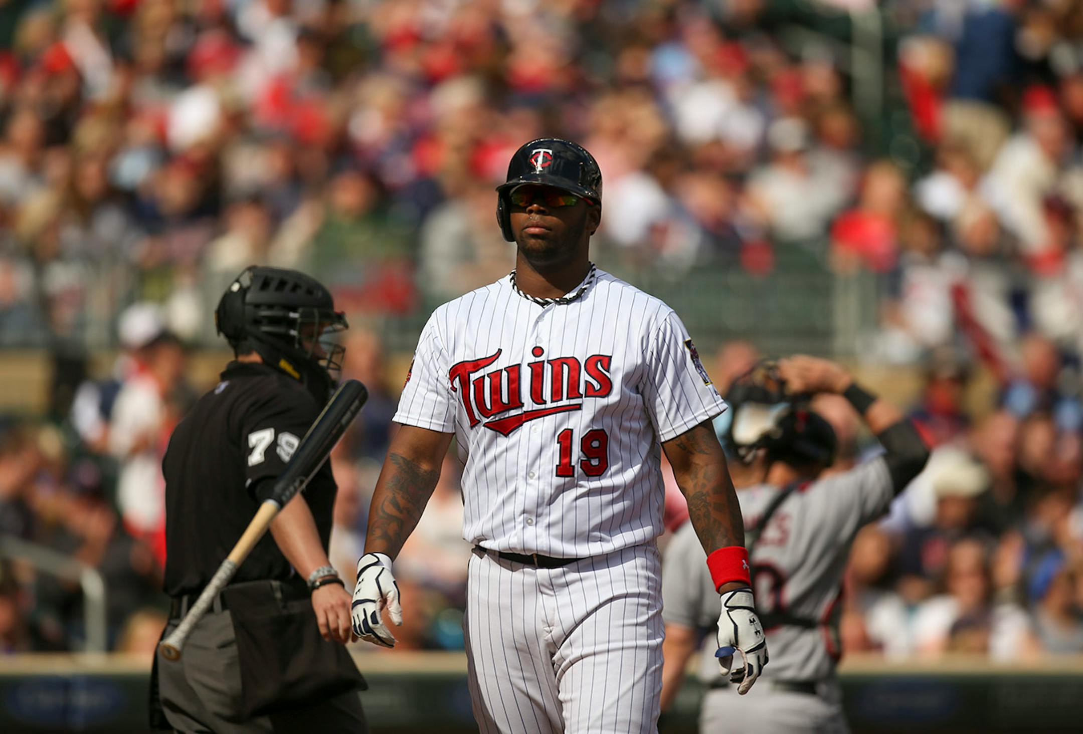 Minnesota Twins first baseman Kennys Vargas (19) struck out swinging in the first inning Sunday afternoon at Target Field. ] JEFF WHEELER • jeff.wheeler@startribune.com The Twins lost 7-2 to the Cleveland Indians Sunday afternoon September 21, 2014 at Target Field in Minneapolis.