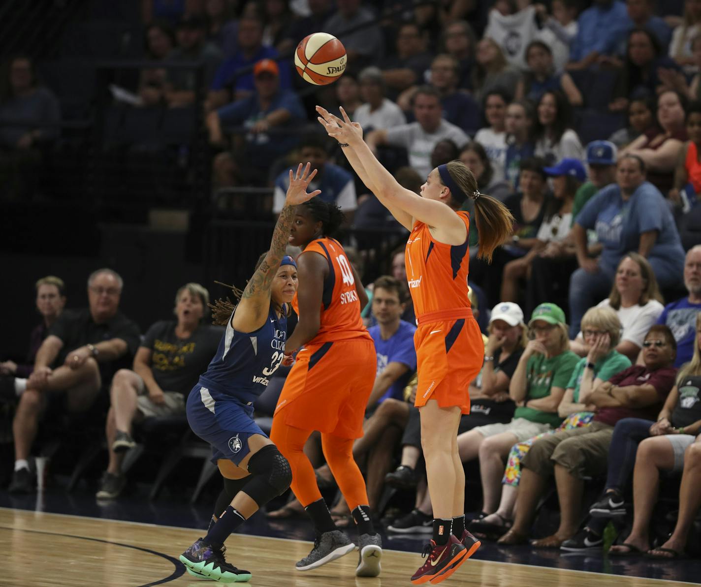 Former Gopher, Connecticut Sun guard Rachel Banham hit one of her three 3 point attempts in the first half. ] JEFF WHEELER &#xef; jeff.wheeler@startribune.com The Minnesota Lynx faced the Connecticut Sun in an WNBA game Sunday night, July 15, 2018 at Target Center in Minneapolis.