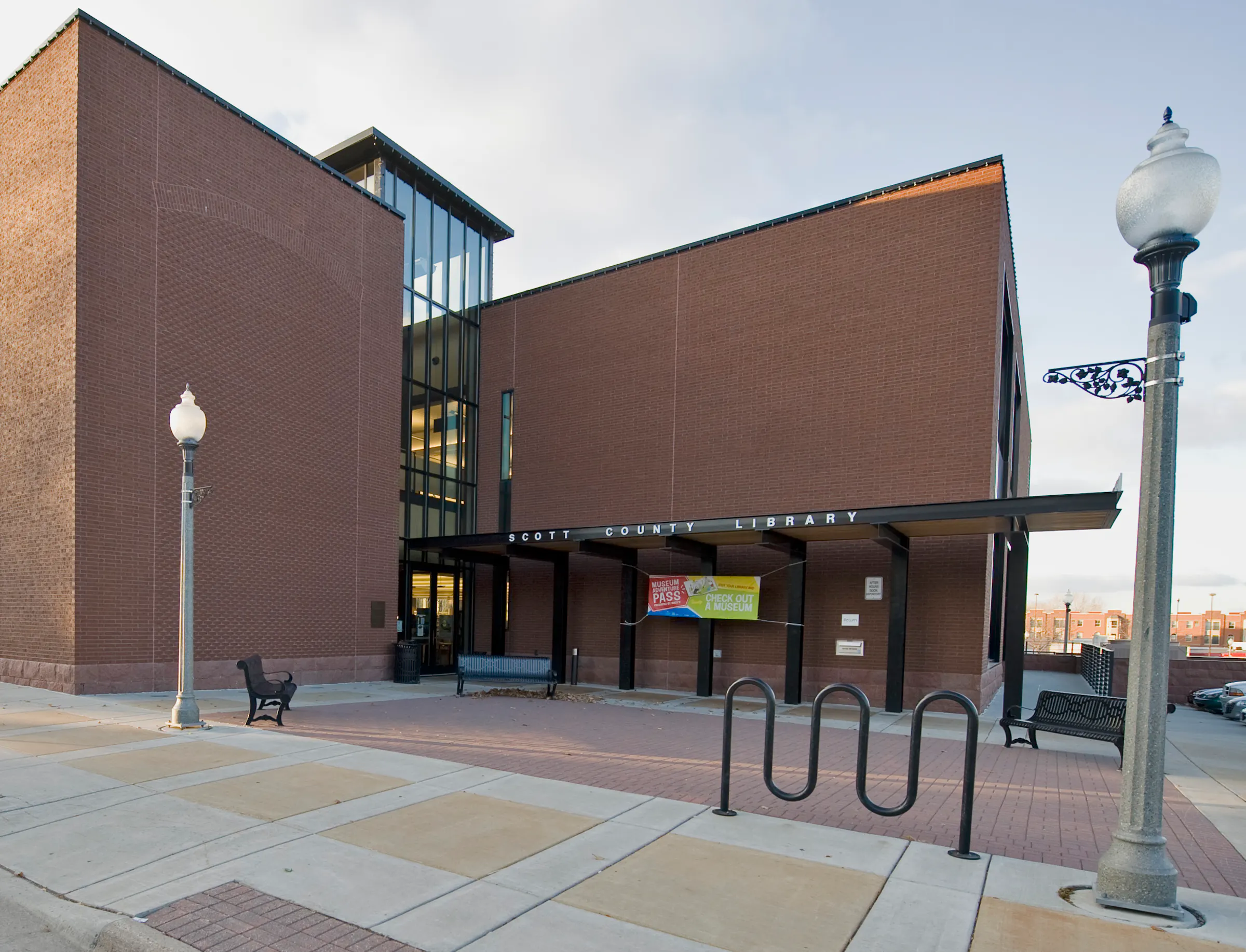 Shakopee city officials object to Scott County using library as social ...