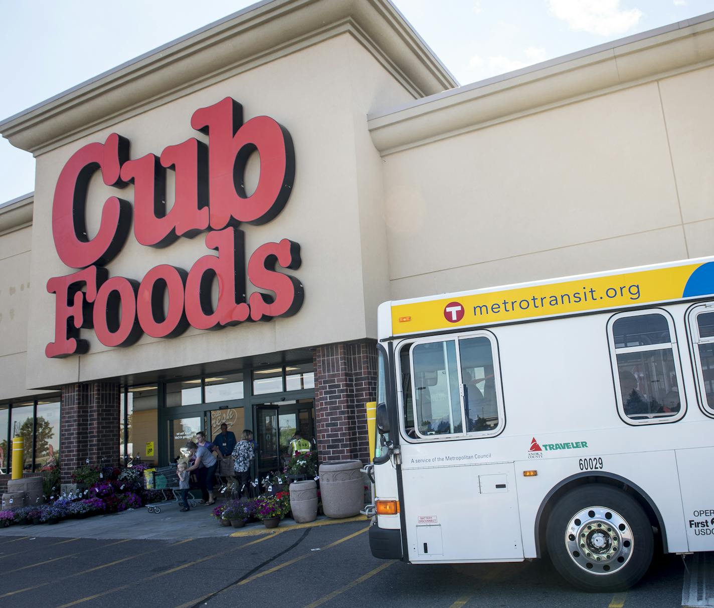 A Metro Transit bus drove past the entrance of the Cub supermarket Thursday afternoon at 13020 Riverdale Drive in Coon Rapids. ] (AARON LAVINSKY/STAR TRIBUNE) aaron.lavinsky@startribune.com The owner of a busy Coon Rapids shopping mall has notified Anoka County that they want OFF the bus route because its dropping off too many loiterers. The busy route has been hailed a successful effort at suburban mass transit. The two big mall tenants, Wal-Mart and Cub, haven't complained but the smaller reta