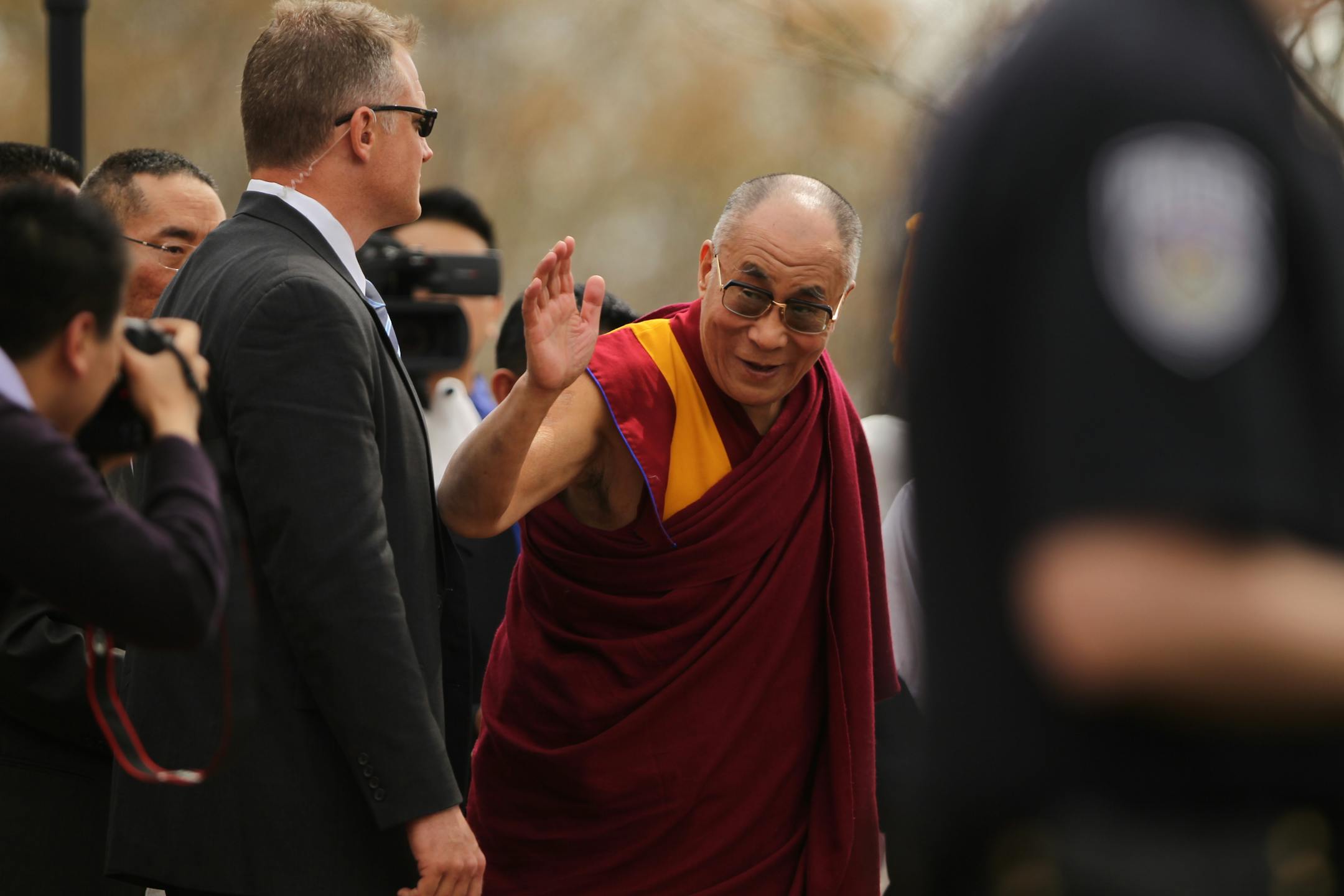 May 6, 2011: University President Robert Bruininks welcomes the Dalai Lama to Eastcliff.