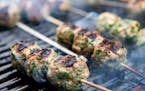 Meatballs cook through quickly on the grill and develop a smoky taste. (Mariah Tauger/Los Angeles Times/TNS) ORG XMIT: 1359223