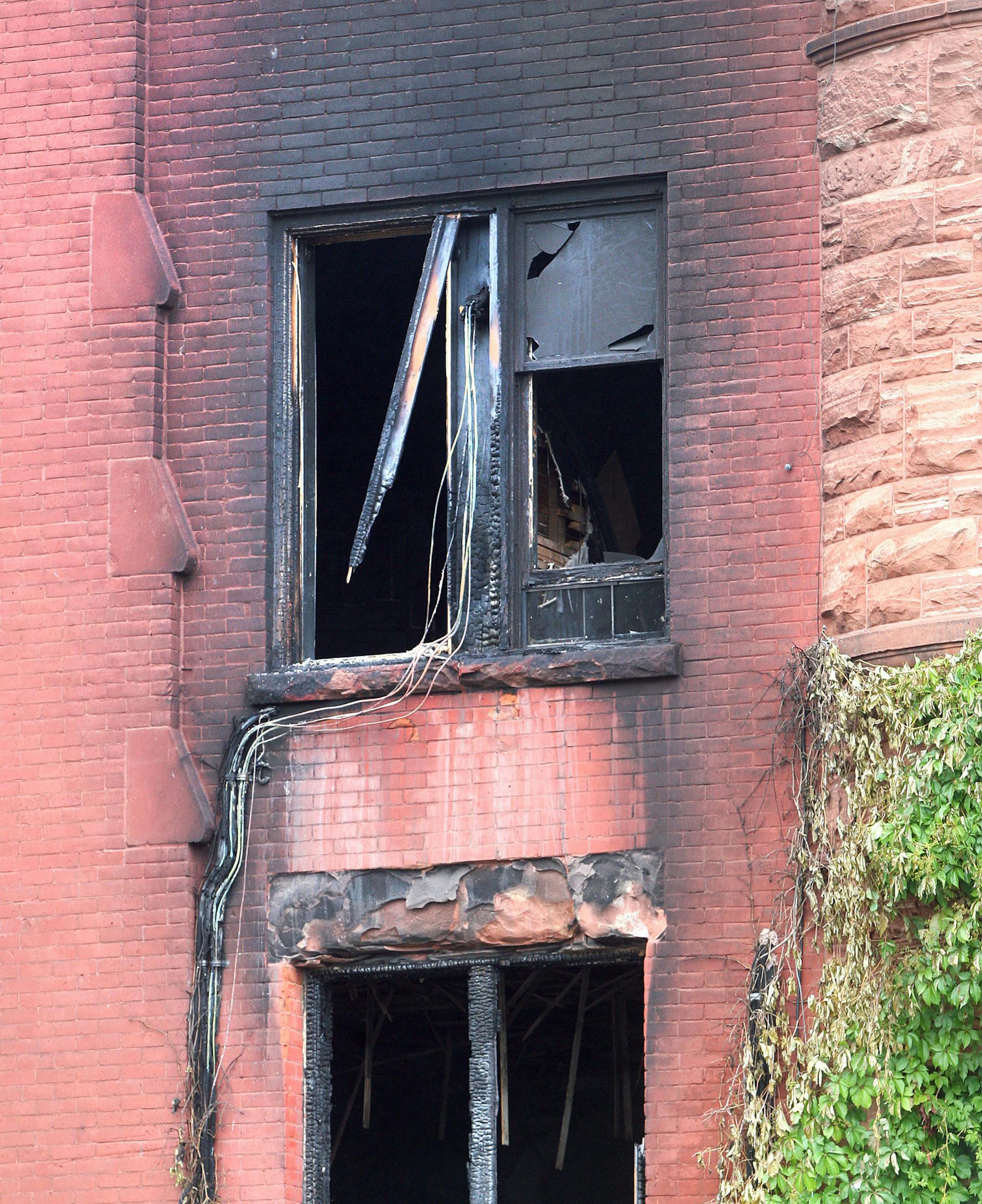 t8.18.14 Bob King -- kingARSON0819c9 -- Damage from an early morning arson fire at the historic mansion at 1511 E. Superior St. MANDATORY CREDIT: DULUTH NEWS TRIBUNE/BOB KING