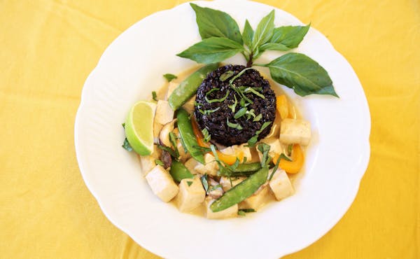 Green Curry Tofu with Black Rice.