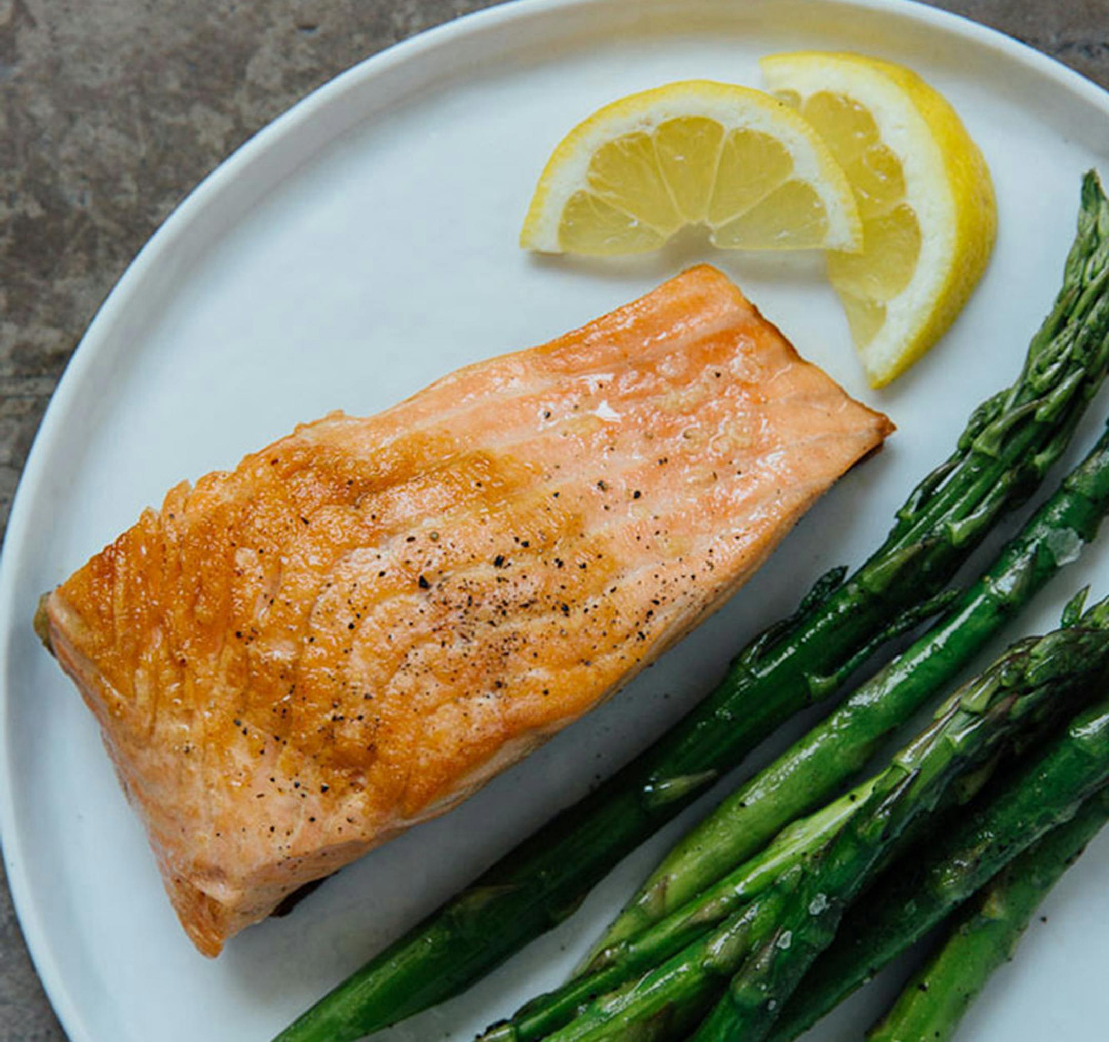 Christine Han
Starting with room-temperature fillets helps to ensure the skin crisps up as you cook.Starting with room-temperature fillets helps to ensure the skin crisps up as you cook. ORG XMIT: tms20160912121519