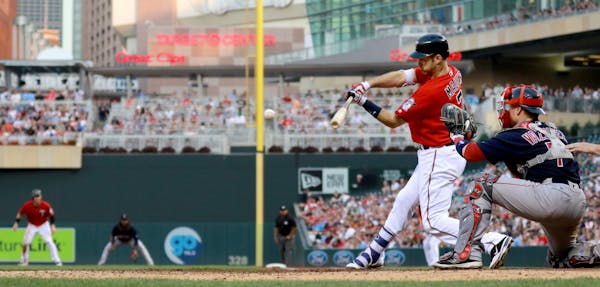 With bases loaded in the 5th inning the Minnesota Twins Joe Mauer hit a ground out to end the inning during the Sox 8-1 win over the Twins Friday, Jun
