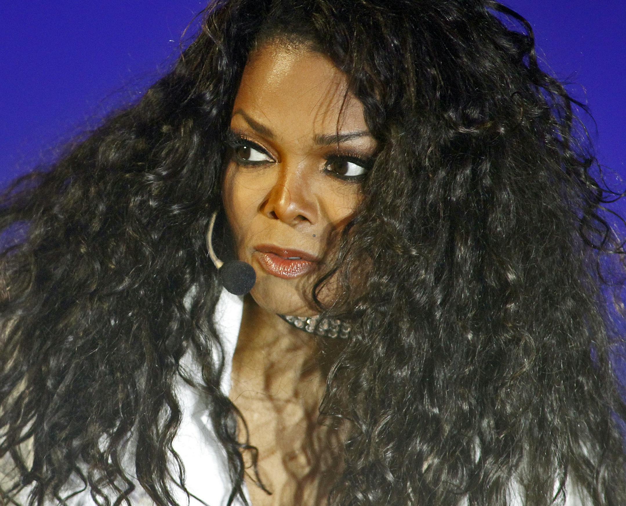 Janet Jackson in concert at Orpheum Theatre. ](MARLIN LEVISON/STARTRIBUNE ) mlevison@startribune.com