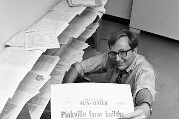 Seymour M. Hersh sits in the furnitureless office of Dispatch News Service in Washington, May 4, 1970, after being awarded the Pulitzer Prize for inte