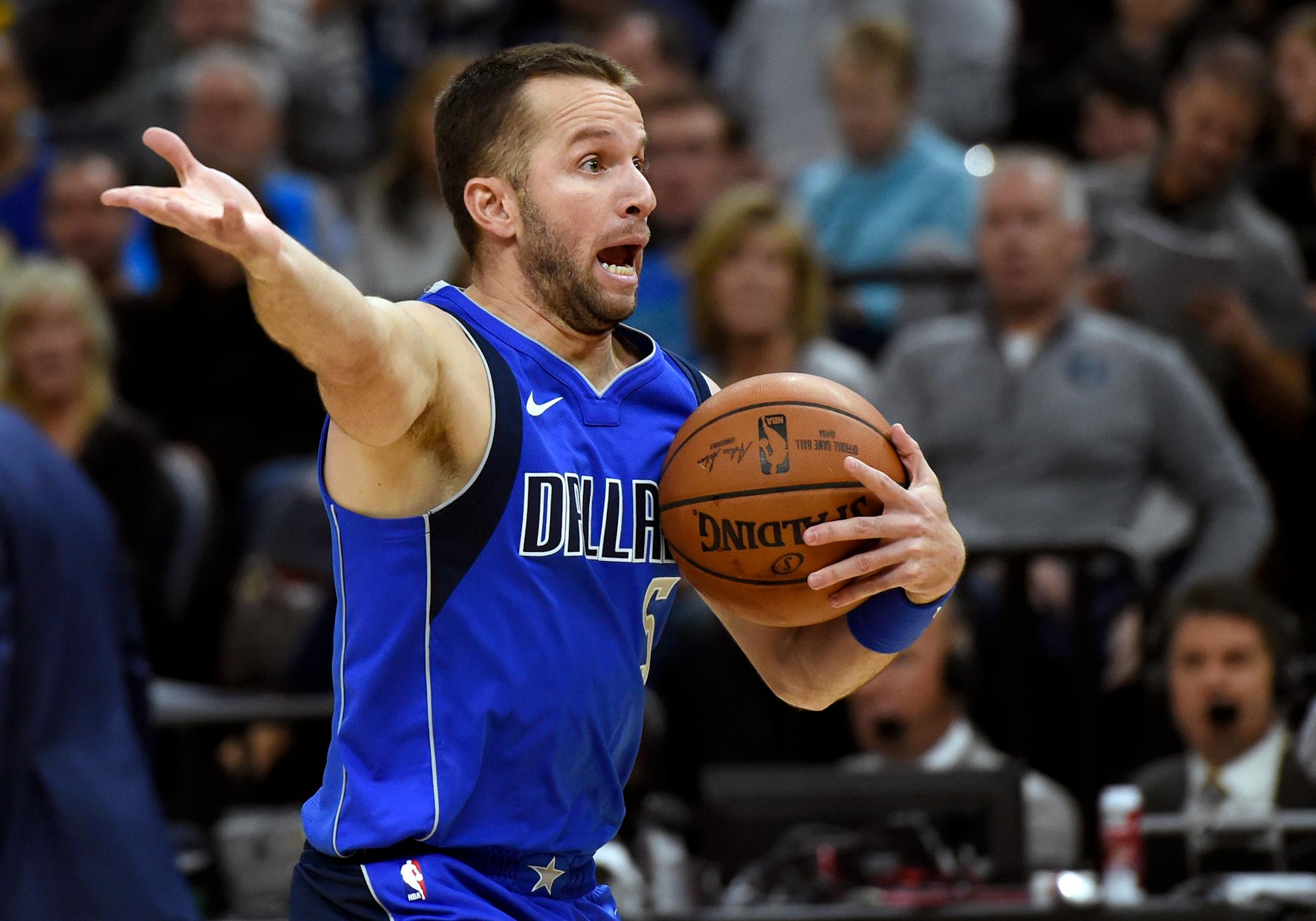 Dallas Mavericks' J.J. Barea