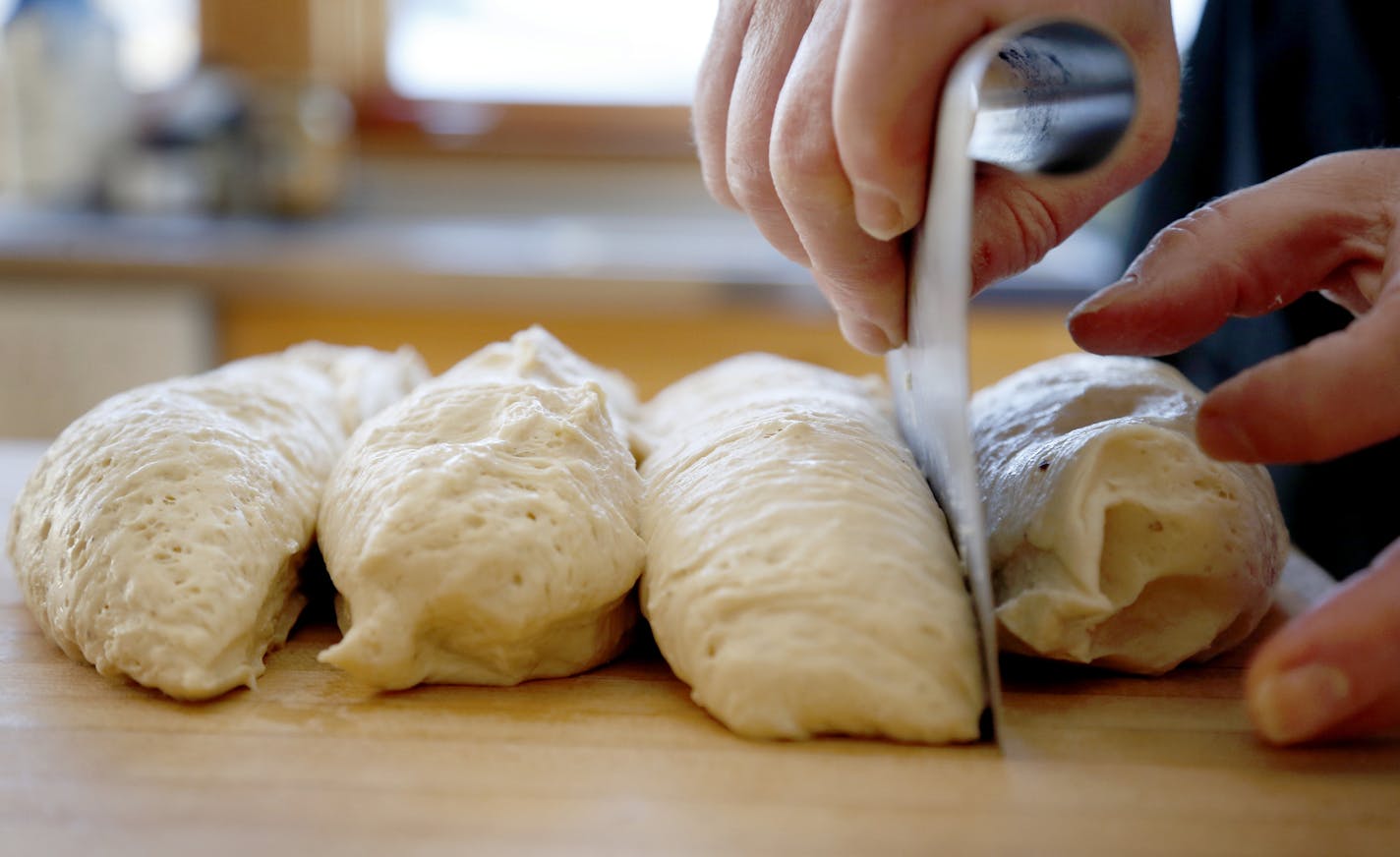 ] CARLOS GONZALEZ cgonzalez@startribune.com - January 8, 2013, Baking Central begins the year with a tutorial on bagels.