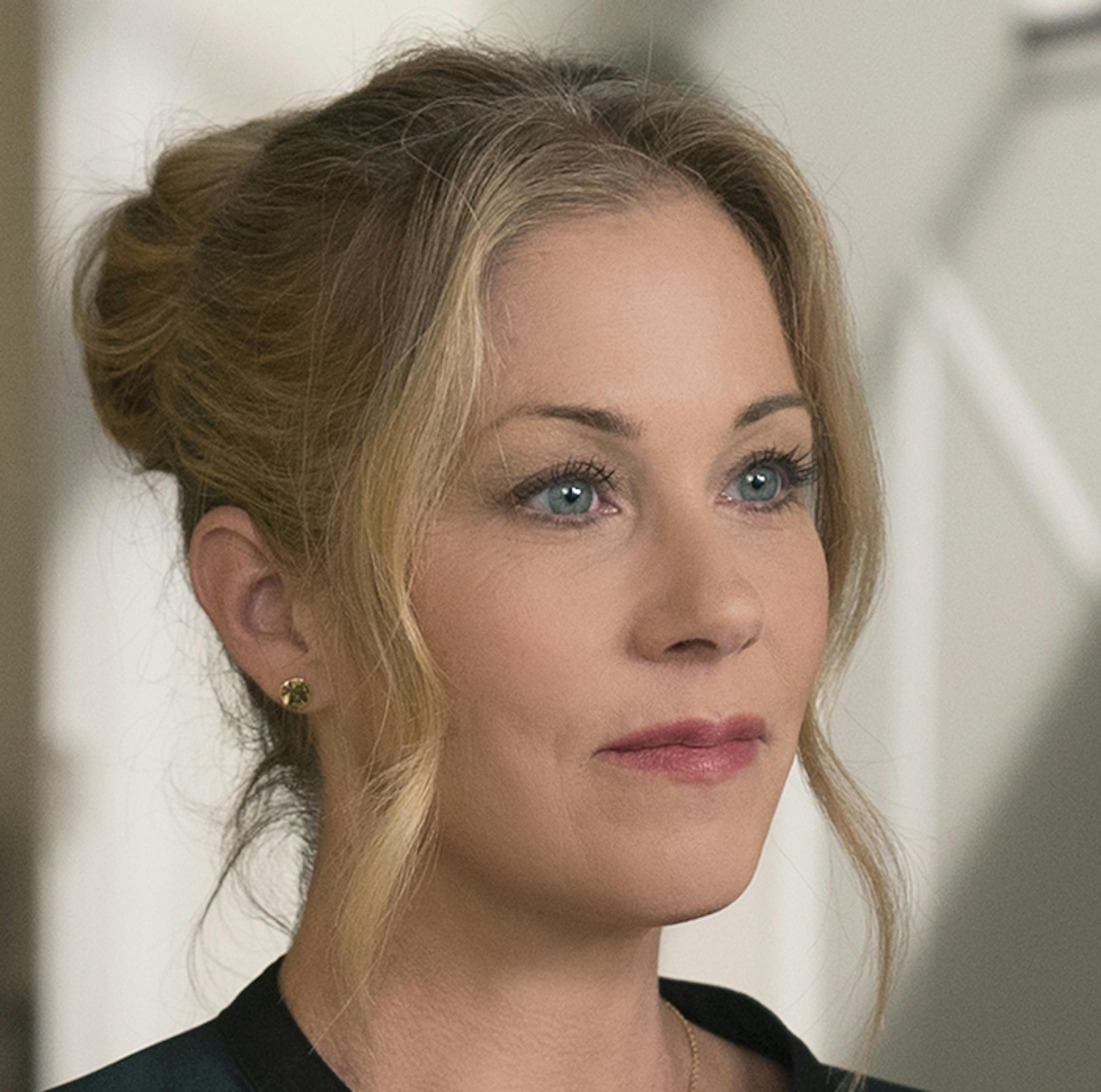 Christina Applegate in "Dead to Me."
credit: Saeed Adyani / Netflix