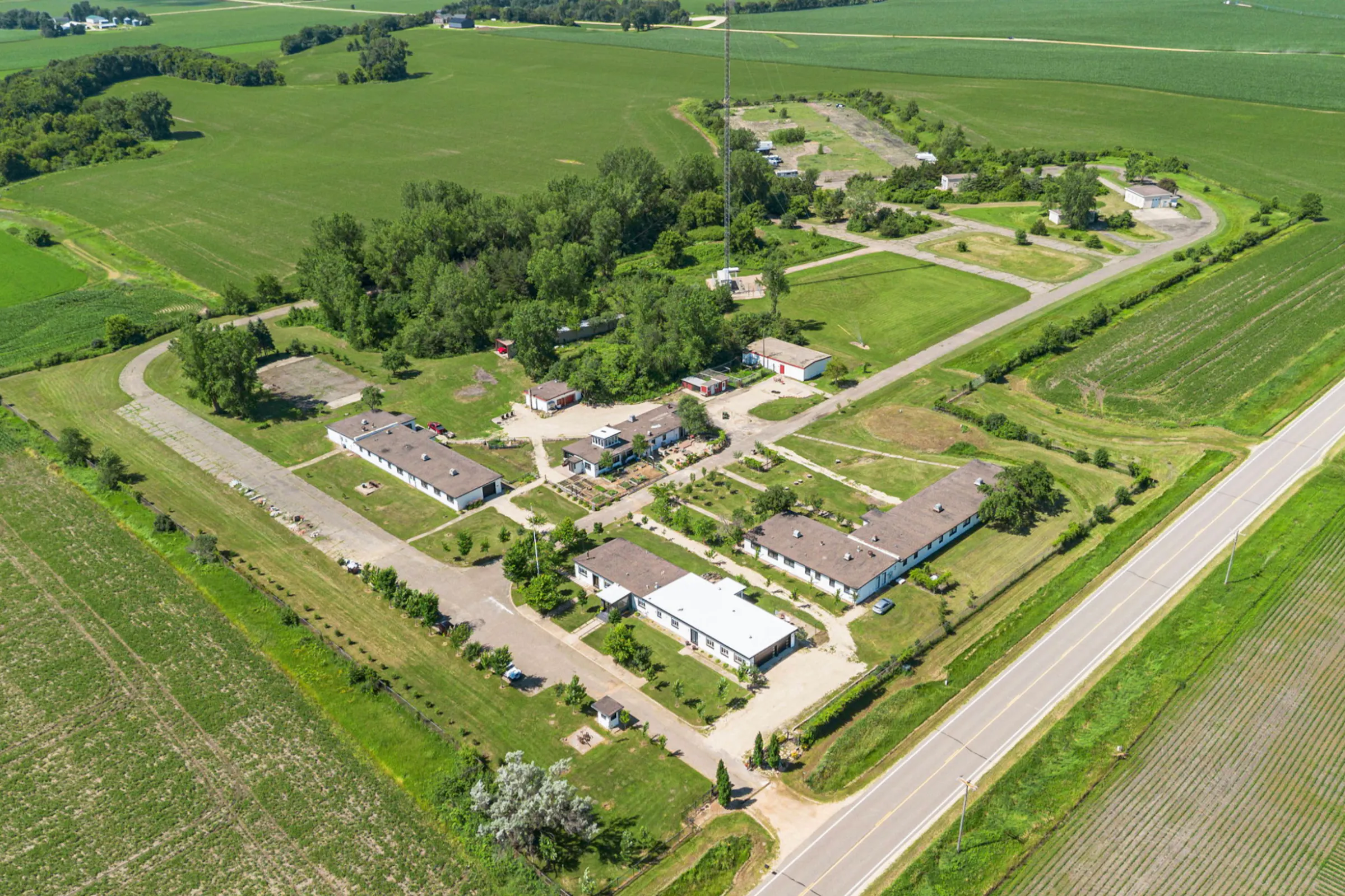 $2.25M concrete compound in Farmington, MN 'ideal for doomsday preppers’