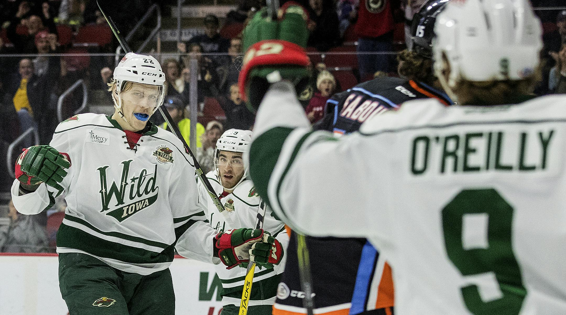 Mario Lucia (22) of the Iowa Wild celebrated after scoring a goal in the second period. ] CARLOS GONZALEZ ï cgonzalez@startribune.com - December 9, 2017, Des Moines, IA, Wells Fargo Center, Hockey, Iowa Wild vs. San Diego Gulls