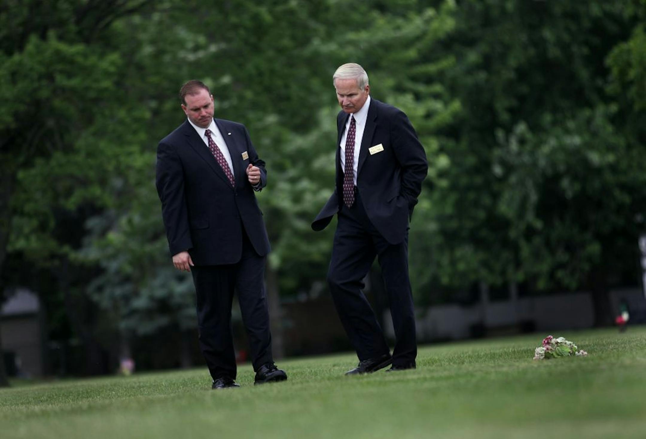 Jay Larson, left, president of the Minnesota Association of Cemeteries, and Dale Carlson, director of Washburn-McReavy Cemeteries.