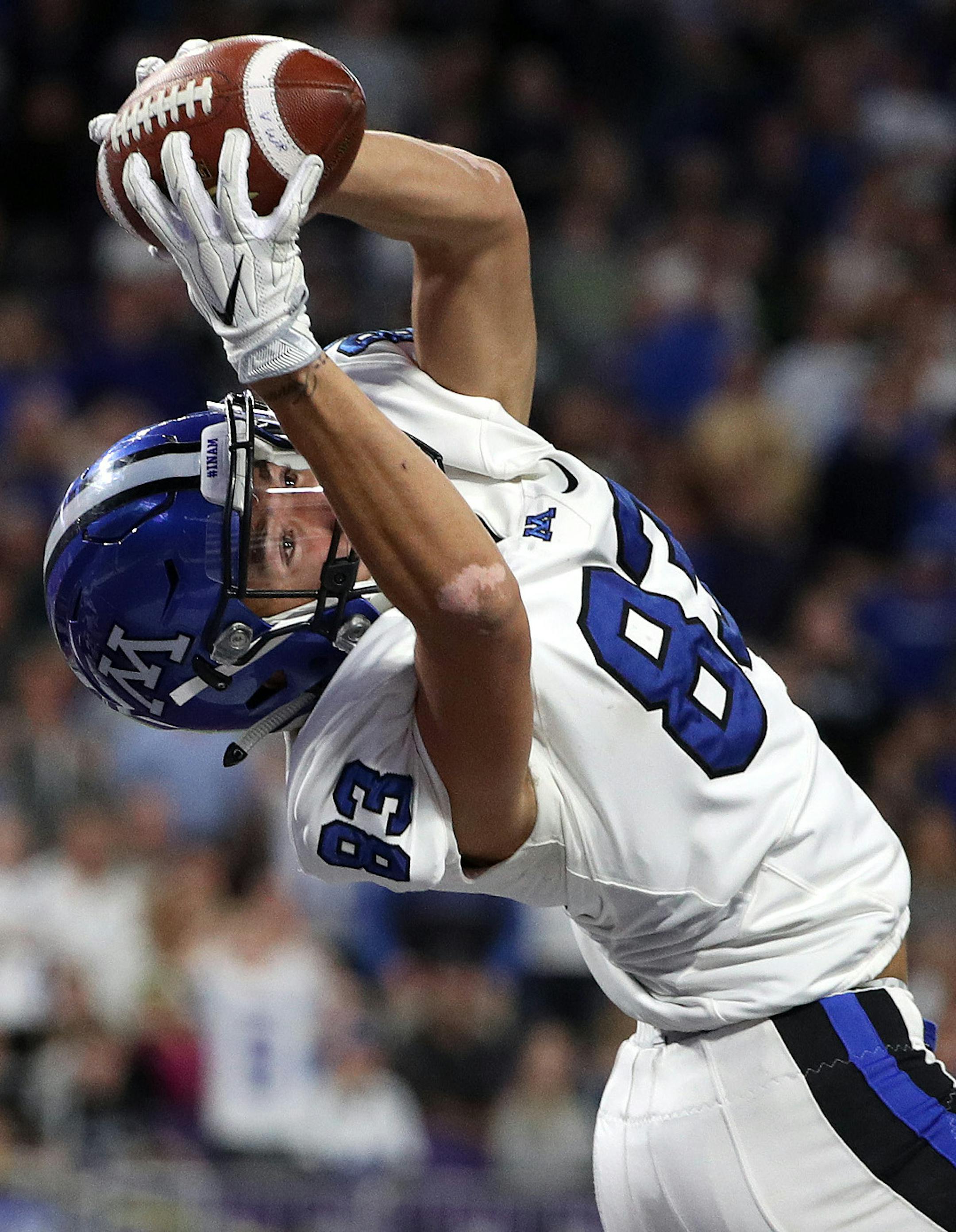 Minnetonka High School wide receiver Jackson Owens (83) caught a long touchdown pass from Minnetonka High School quarterback Aaron Syverson (6) in the final minute of the first half. ] ANTHONY SOUFFLE ï anthony.souffle@startribune.com Game action from a Class 6A championship football game between Eden Prairie High School and Minnetonka High School Friday, Nov. 24, 2017 at U.S. Bank Stadium in Minneapolis.
