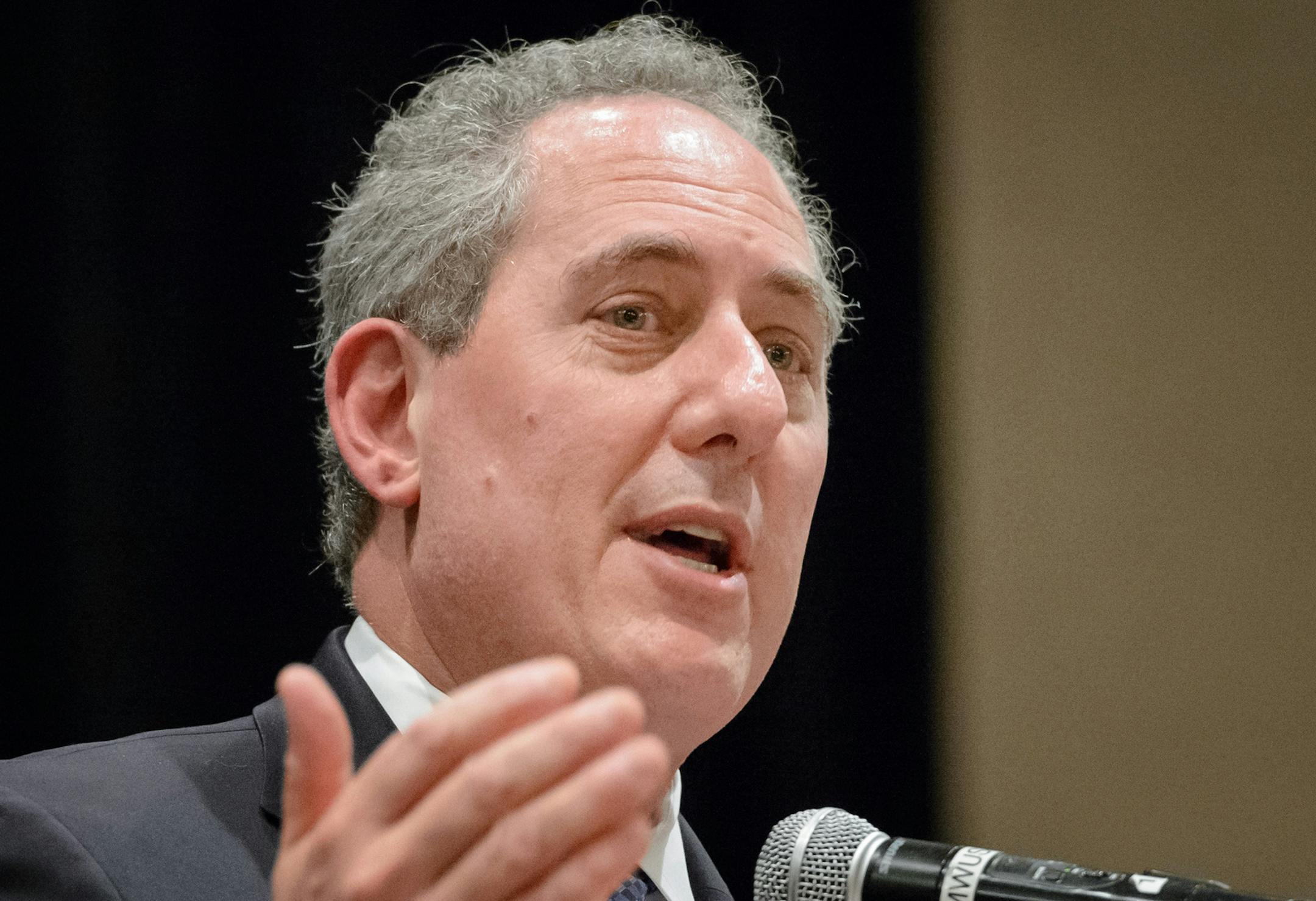 Ambassador Michael Froman ] GLEN STUBBE * gstubbe@startribune.com Monday March 7, 2016 U.S. Trade Representative Ambassador Michael Froman is speaking at the Minneapolis Economics Club Monday, advocating for the passing of Trans-Pacific PartnershipTPP.