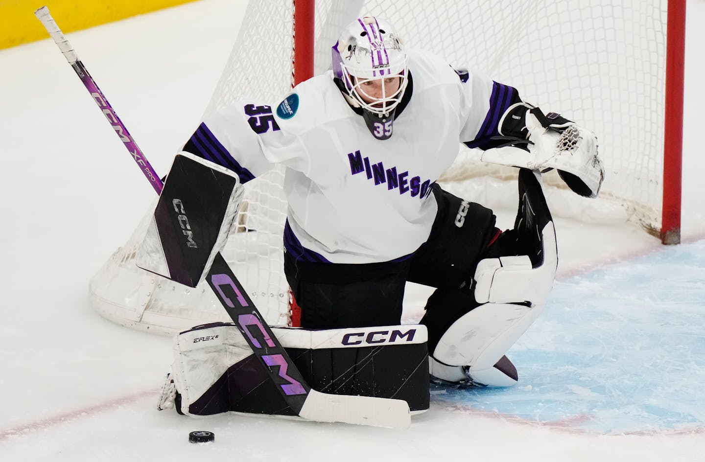 Maddie Rooney and Nicole Hensley evenly matched in goal for PWHL Minnesota