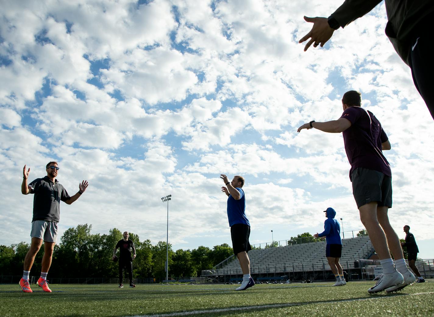 Minnesota Vikings receiver Adam Thielen, trainer Ryan Englebert, center Garrett Bradbury and other athletes worked out at Woodbury High School. ] CARLOS GONZALEZ • cgonzalez@startribune.com – Woodbury, MN – June 11, 2020, Woodbury High School, NFL, Minnesota Vikings, Feature on the Institute for Athletes agency, which represents a number of notable local players (Adam Thielen, Tyler Johnson, C.J. Ham, Ifeadi Odenigbo, among others) and has branched out in some different directions for a sports a