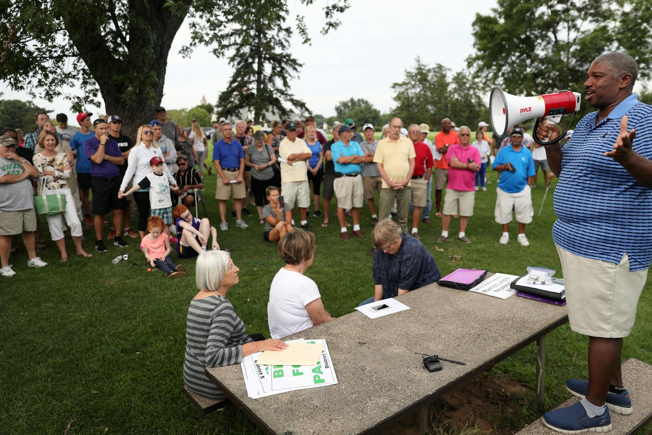 Bobby Warfield addressed a group of golfers and supporters of the Hiawatha Golf Course as they rallied against the Park Board's recent decision to reduce pumping and close the course at the end of 2019 season Tuesday.