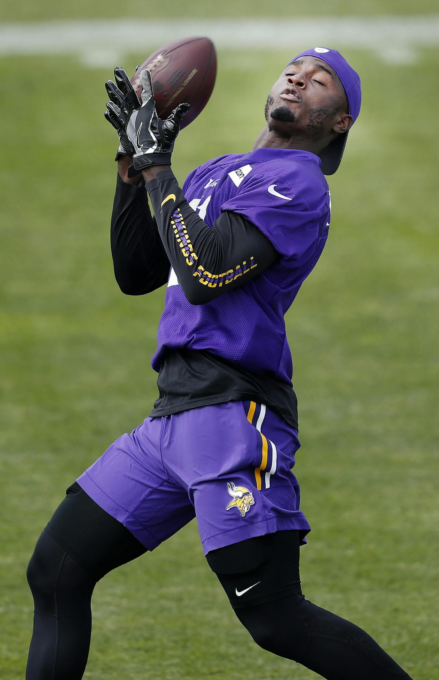 Minnesota Vikings first round draft pick Laquon Treadwell made a catch during the morning practice. ] CARLOS GONZALEZ cgonzalez@startribune.com - July 31, 2016, Mankato, MN, Minnesota State University, Mankato, Minnesota Vikings Training Camp