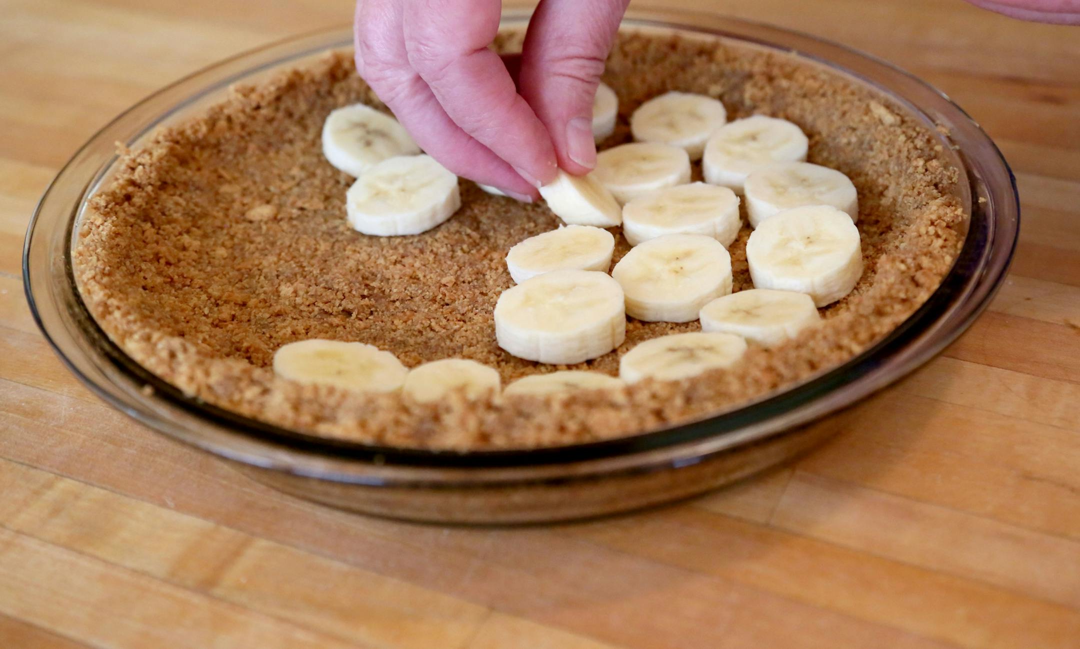 Banana Cream Pie, step by step process for making crust and custard Friday, April 10, 2015, in Edina, MN.