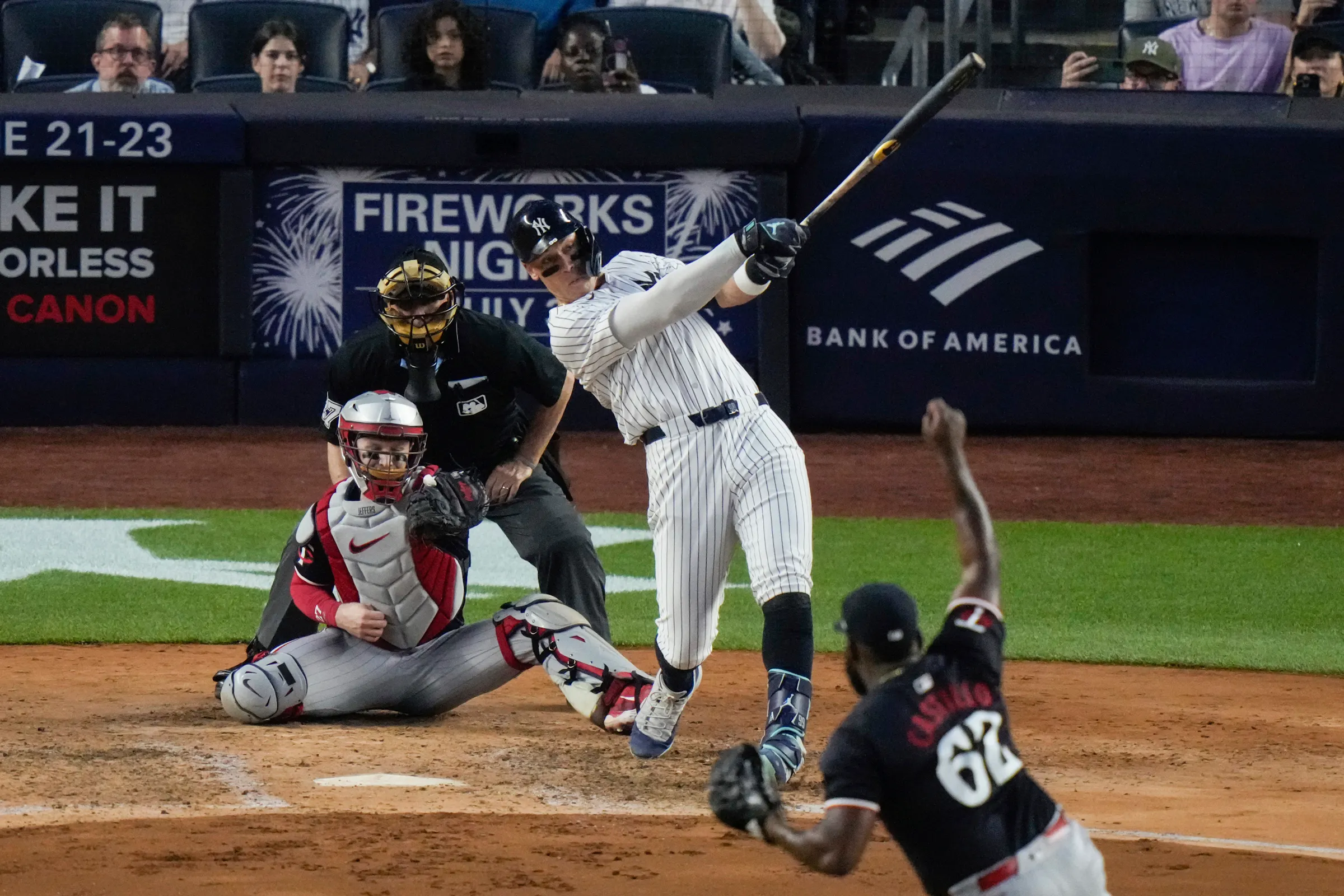 Twins fall 9-5 to Yankees, dropping to 0-5 against them this season