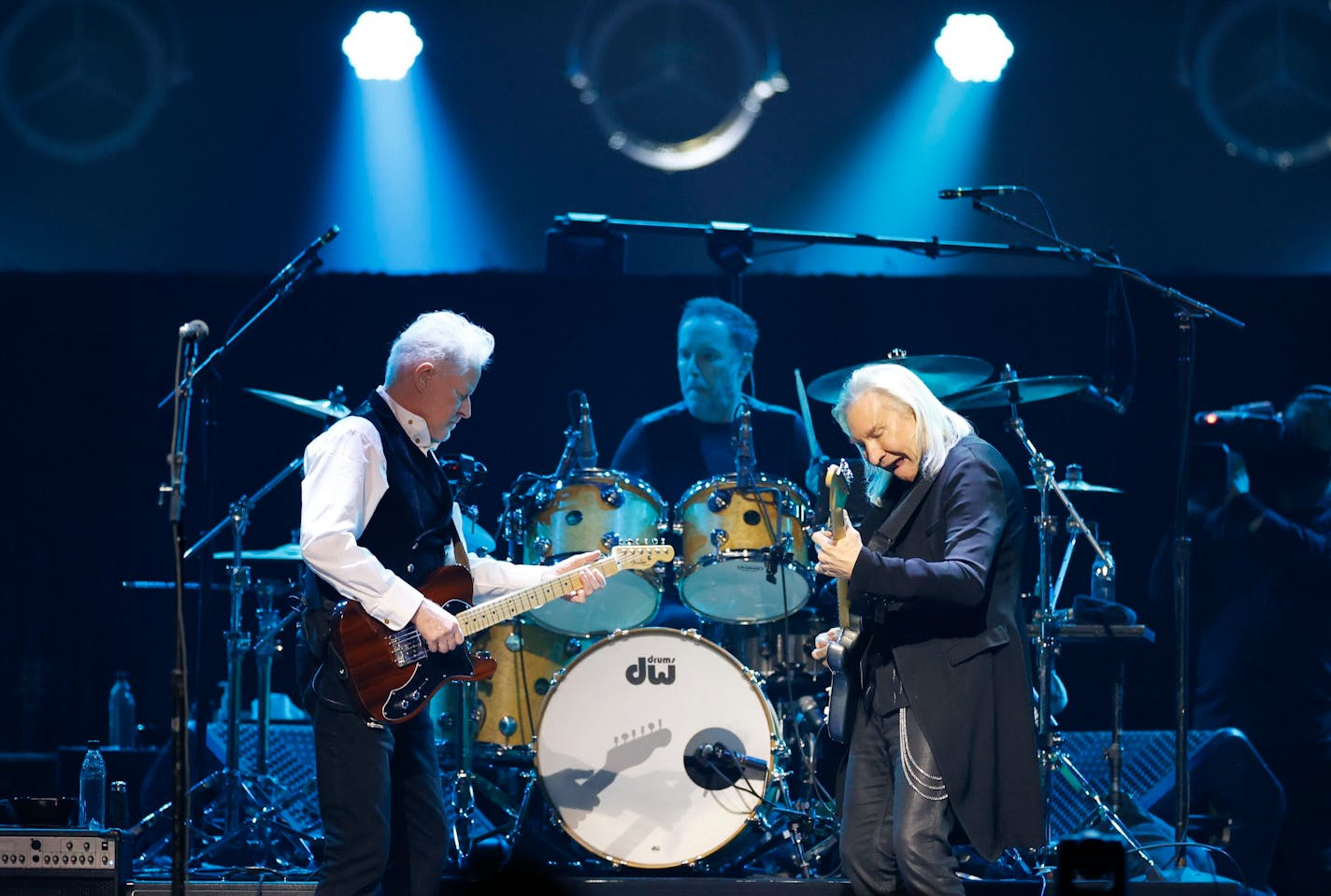 Don Henley, left, and Joe Walsh, right, of the Eagles perform at the Wells Fargo Center in Philadelphia on March 28, 2022. (Yong Kim/The Philadelphia Inquirer/TNS) ORG XMIT: 83973203W