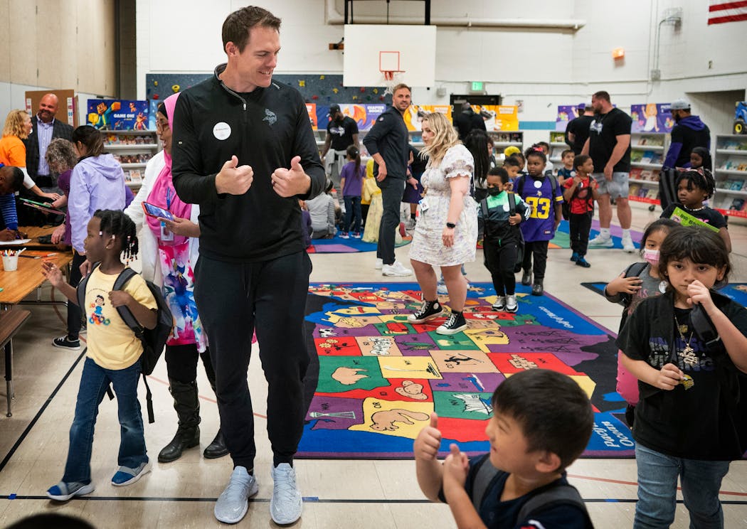  Vikings head coach Kevin O’Connell was among the 21 players and coaches from the team to participate in a book fair at Highwood Hills Elementary in St. Paul.