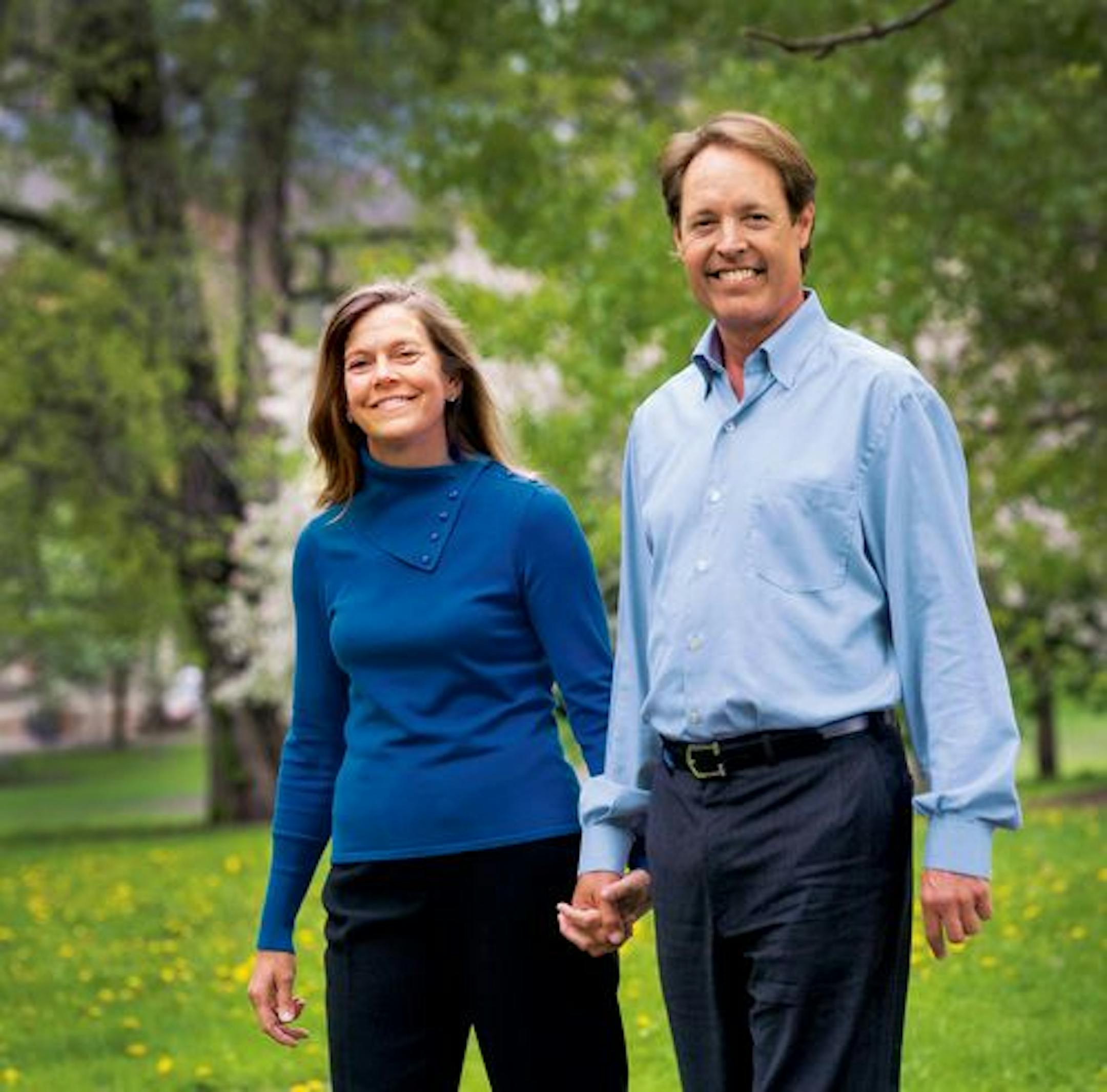 Alumni Richard and Laurie Kracum marked their 30th wedding anniversary by paying for the second turbine at Carleton.