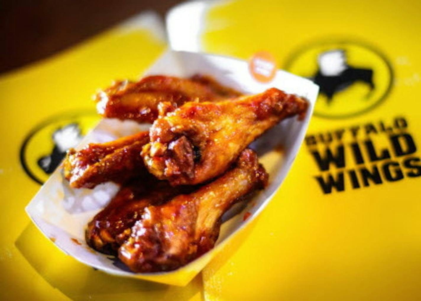 Buffalo Wild Wings at the University of Minnesota ] GLEN STUBBE * gstubbe@startribune.com Thursday, March 20, 2014. ORG XMIT: MIN1403201532471260