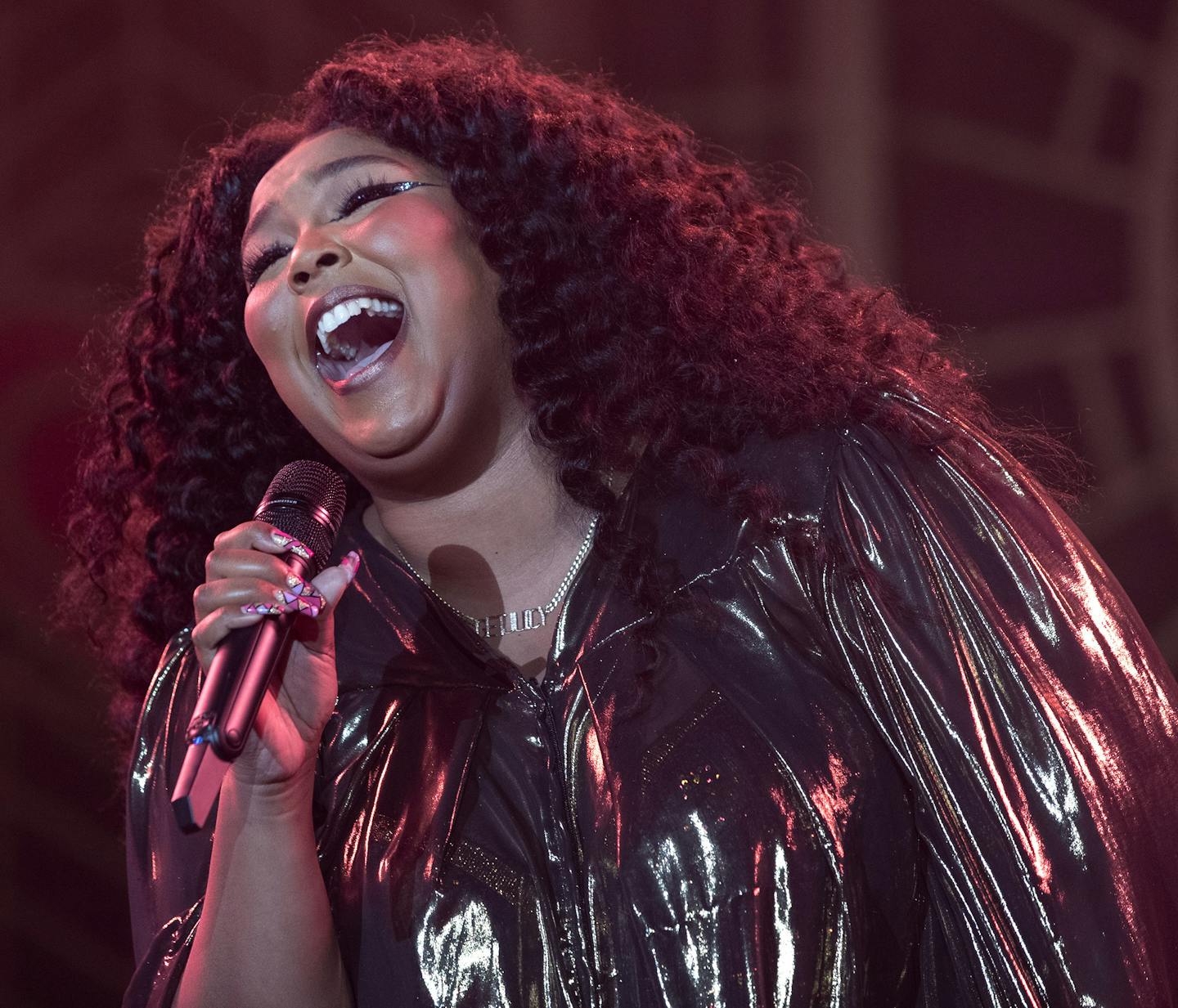 Lizzo performed at The Armory in Minneapolis. ] CARLOS GONZALEZ &#x2022; cgonzalez@startribune.com &#x2013; Minneapolis, MN &#x2013; October 9, 2019, The Armory, Lizzo first of two sold-out shows at the Armory.