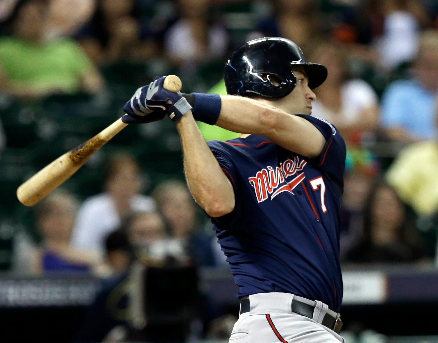 Joe Mauer, in his return from the disabled list, connected for a two-run single that provided the decisive runs in the Twins' 4-2 victory at Houston on Monday night.