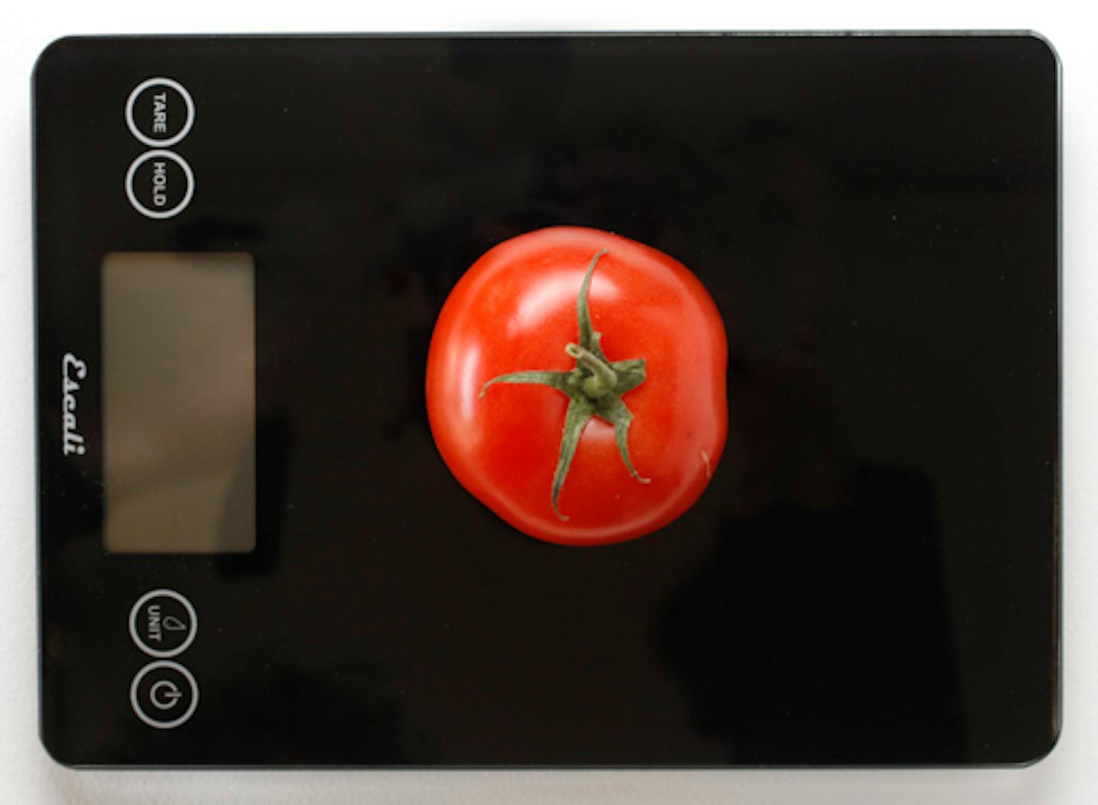 Baking tools that folks need for the kitchen. This month's Baking Central tells readers the tools you need to start a great baking experience, and what veteran bakers may like for upgrades [ Star Tribune photo by TOM WALLACE ï tom.wallace@startribune.com 916534 bakingcentral042116