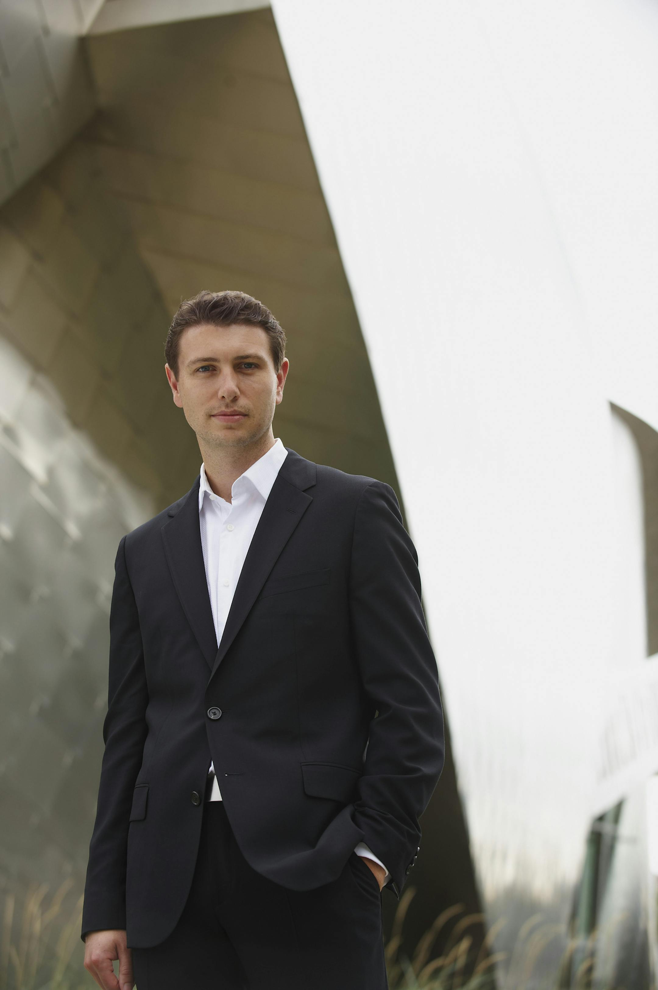 Guest conductor Jayce Ogren led the SPCO in the Britten opera "The Turn of the Screw."