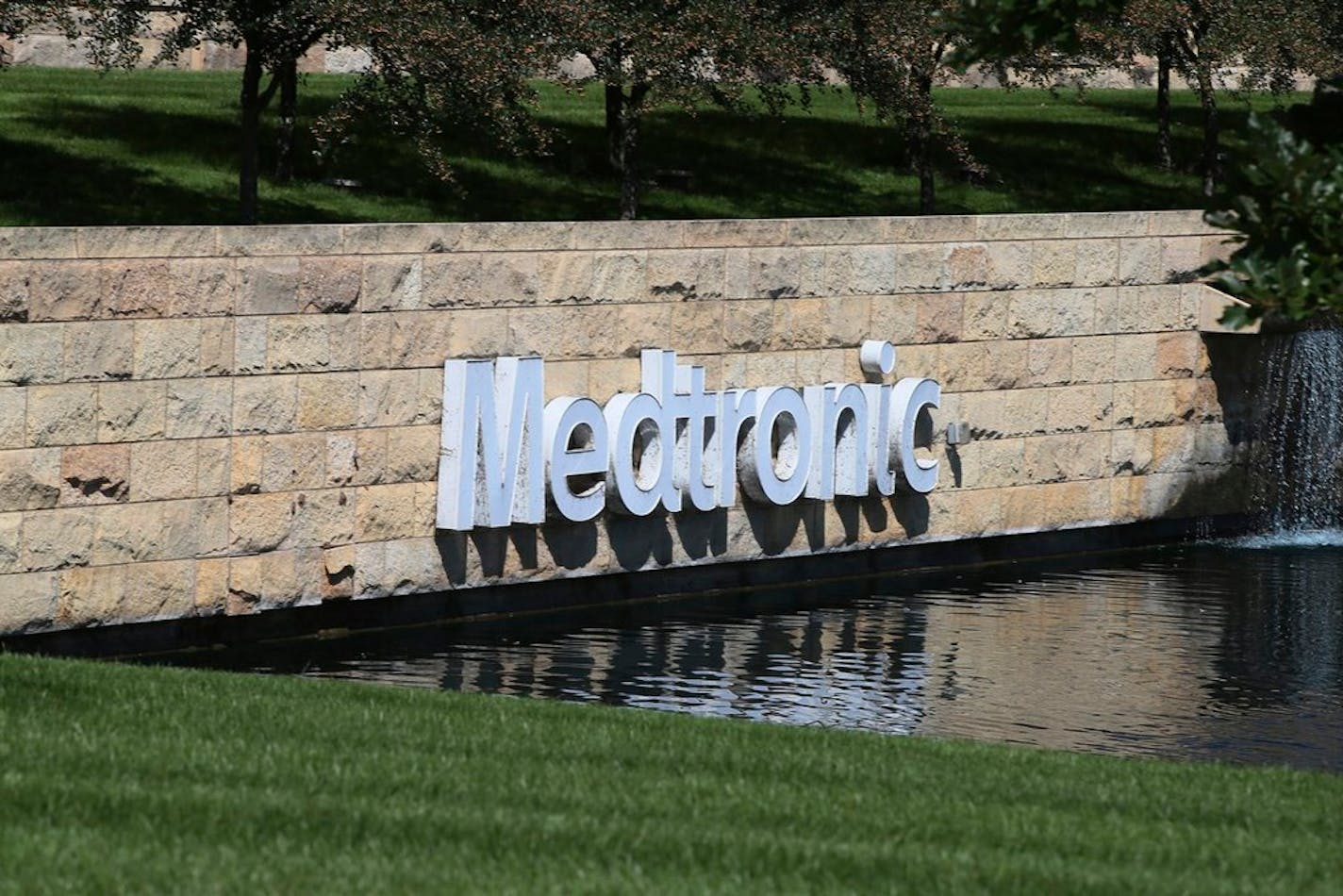 Medronic's Minnesota headquarters in Fridley.